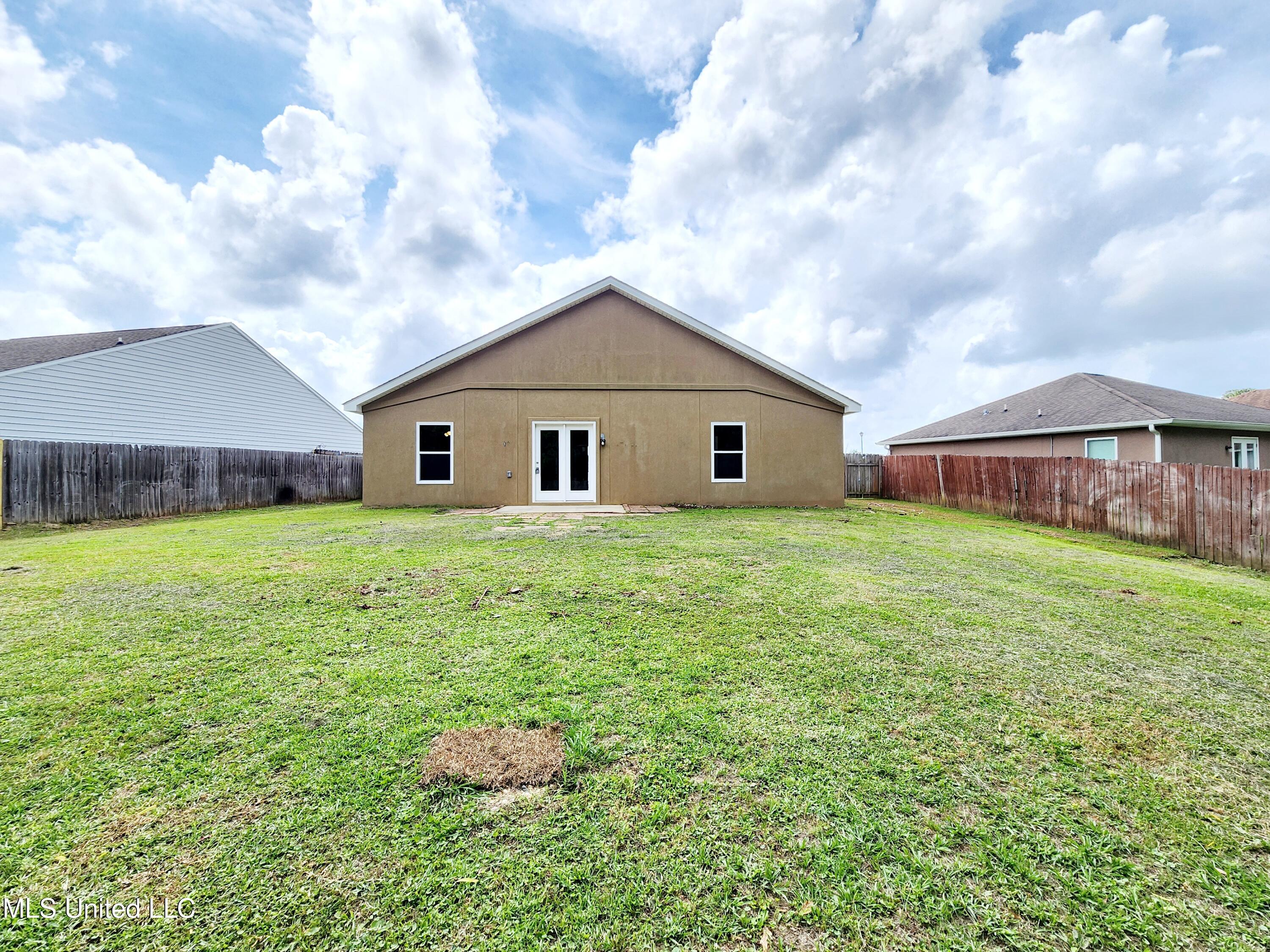 13323 Willow Oak Circle, Gulfport, Mississippi image 22