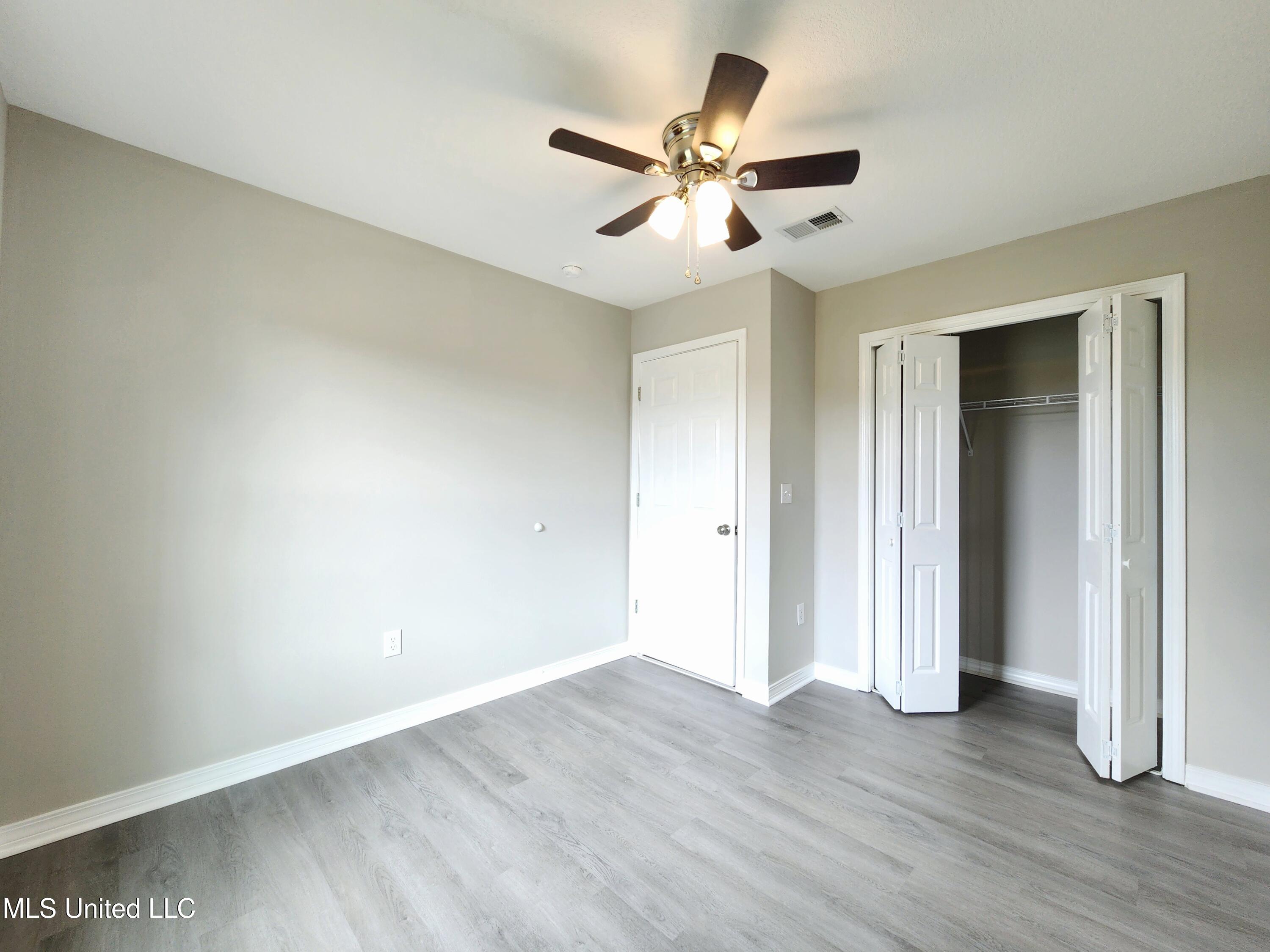 13323 Willow Oak Circle, Gulfport, Mississippi image 12