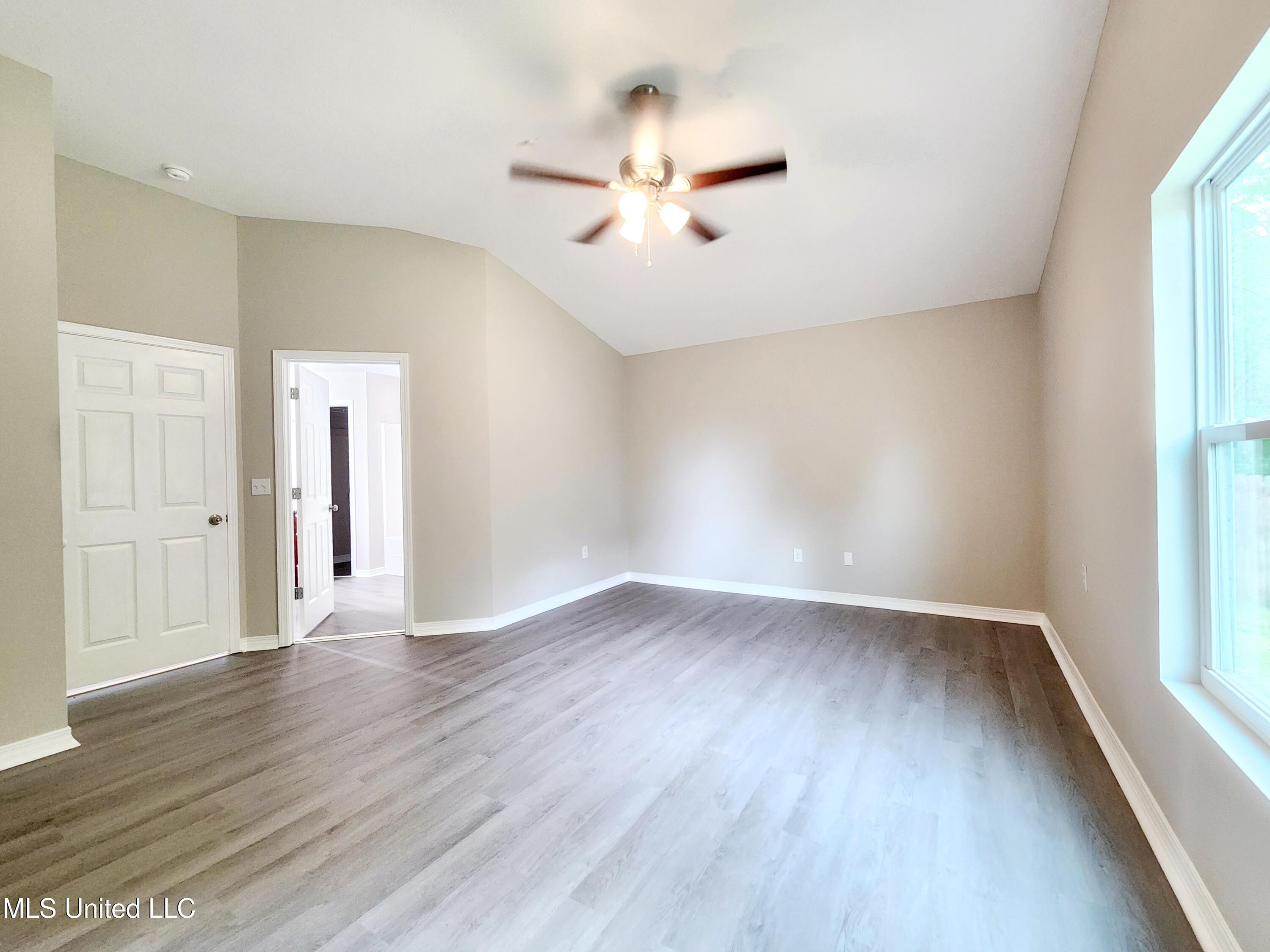 13323 Willow Oak Circle, Gulfport, Mississippi image 19