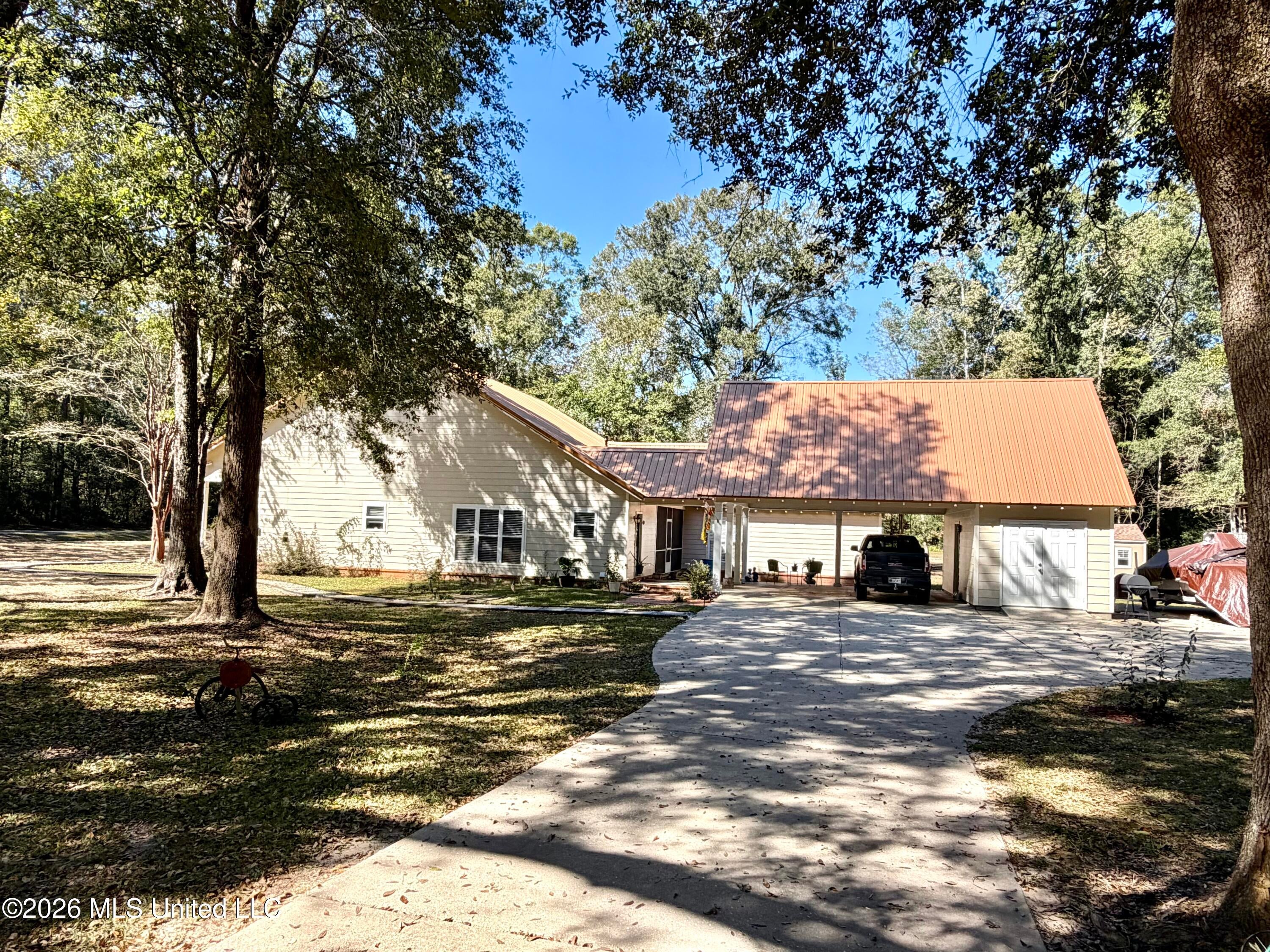 4809 Ashmore Ridge Drive