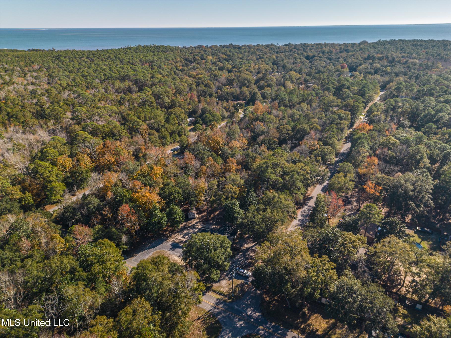 1204 Margaret Street, Ocean Springs, Mississippi image 22