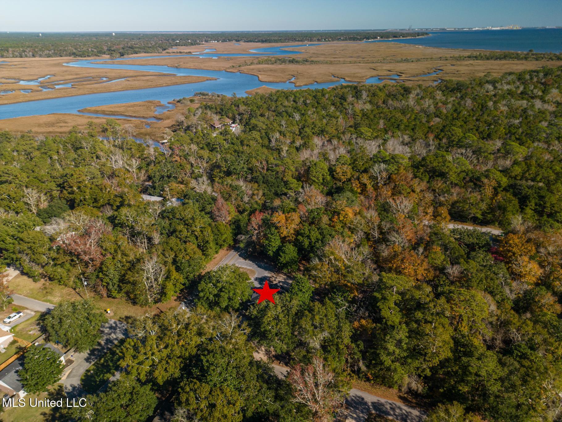 1204 Margaret Street, Ocean Springs, Mississippi image 25