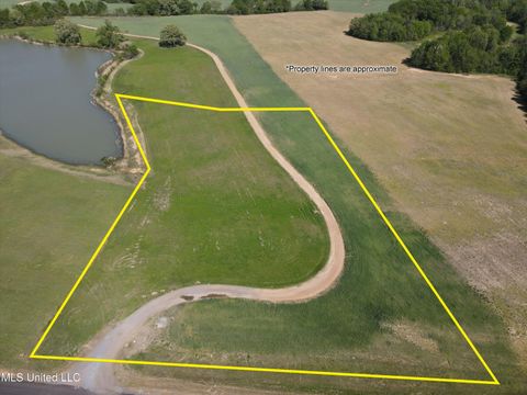 Vacant Land For Sale - 6 Como Trace Drive<br/> Senatobia, MS 38668