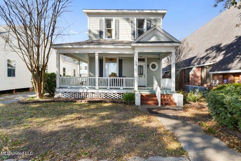 Homes For Sale - 1229 31st Avenue<br/> Gulfport, MS 39501