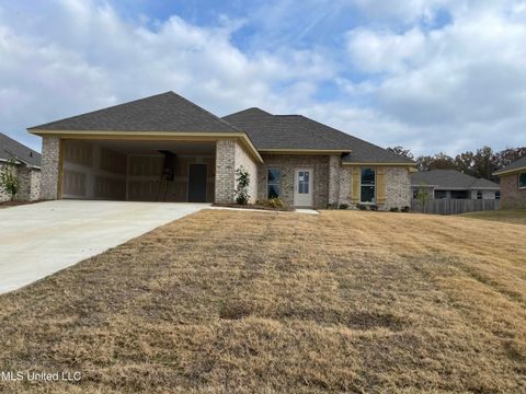Homes For Sale - 128 Madisonville Drive<br/> Canton, MS 39046