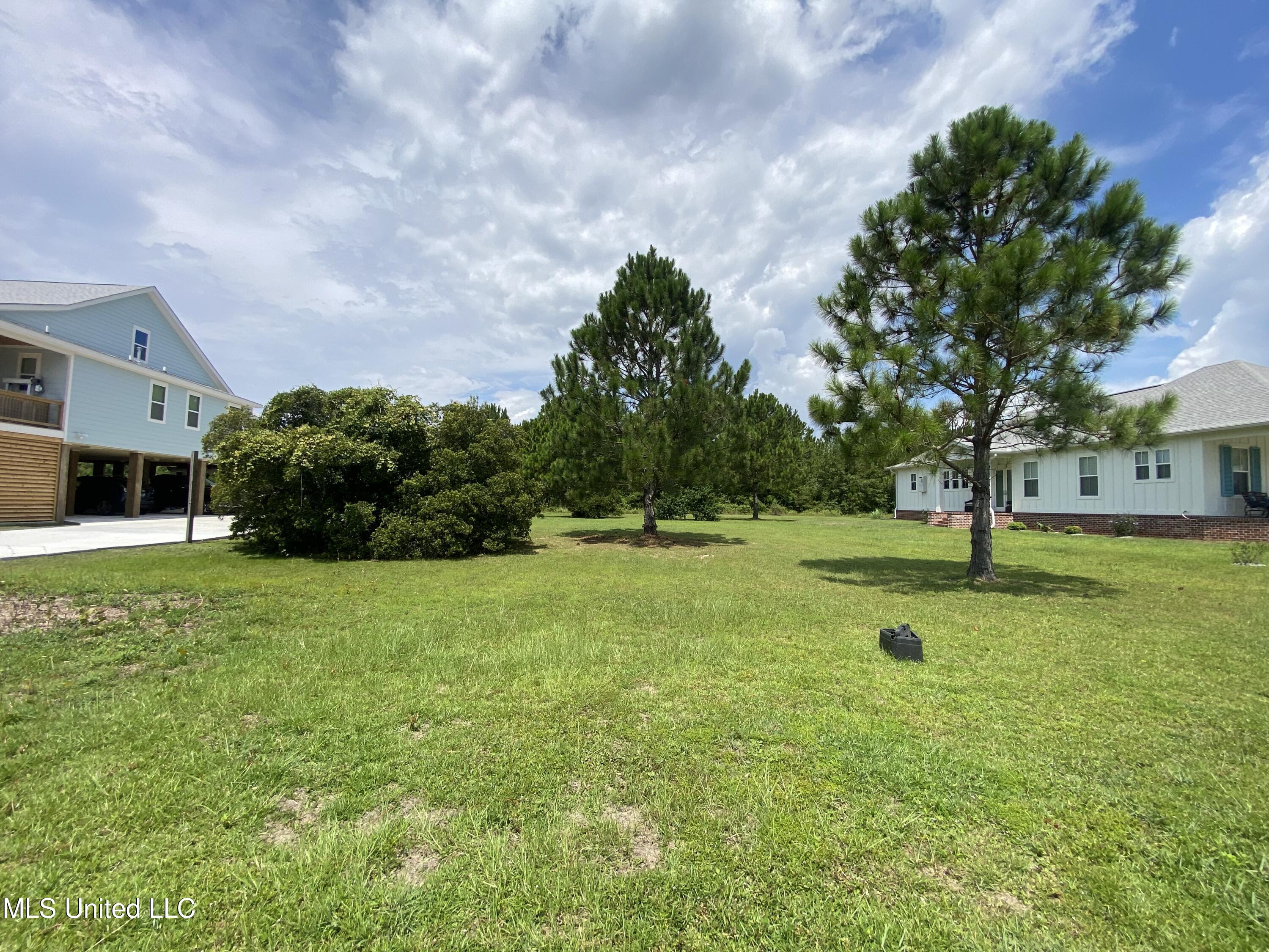 121 Sea Oaks Boulevard, Long Beach, Mississippi image 6