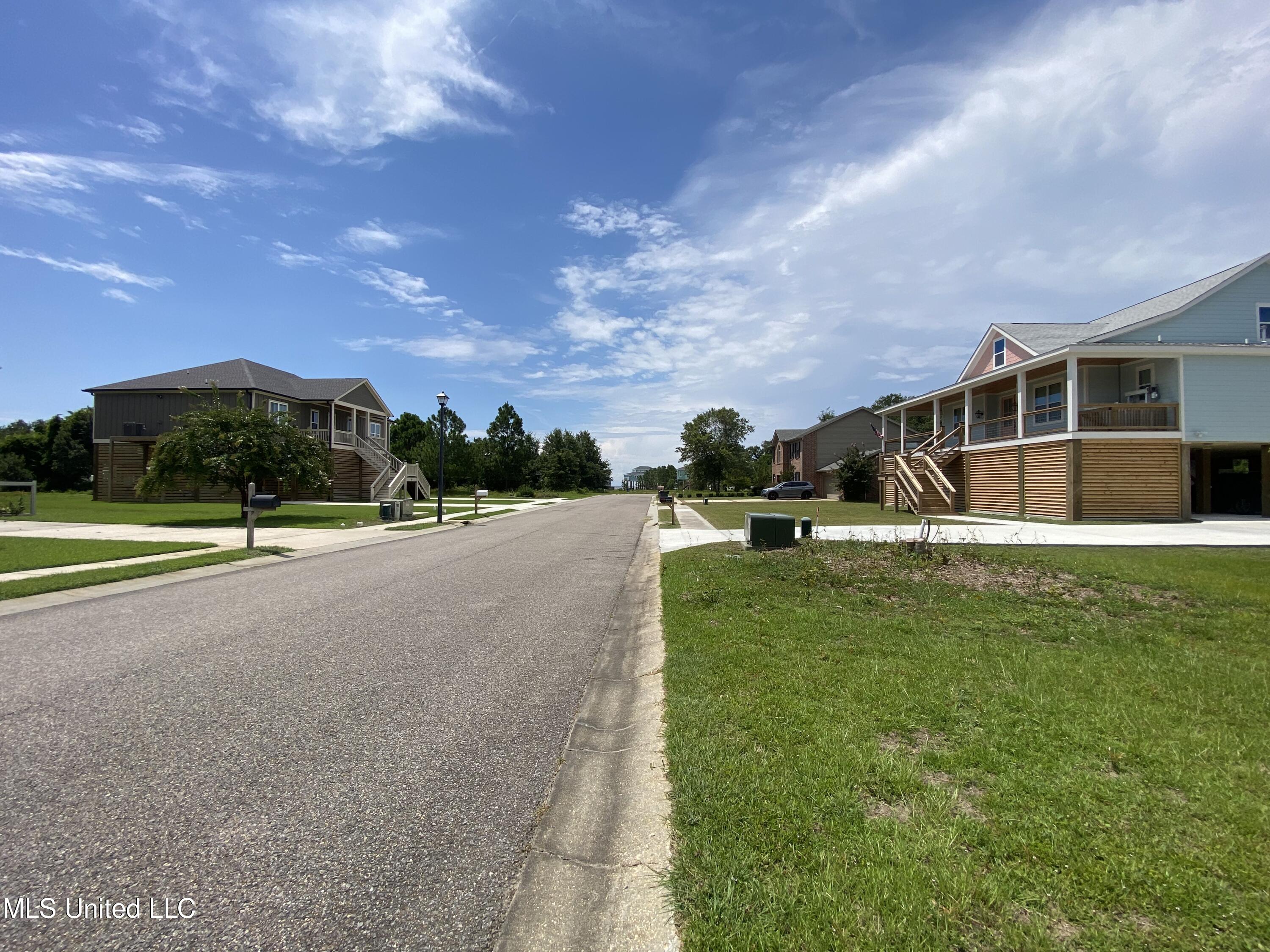 121 Sea Oaks Boulevard, Long Beach, Mississippi image 7