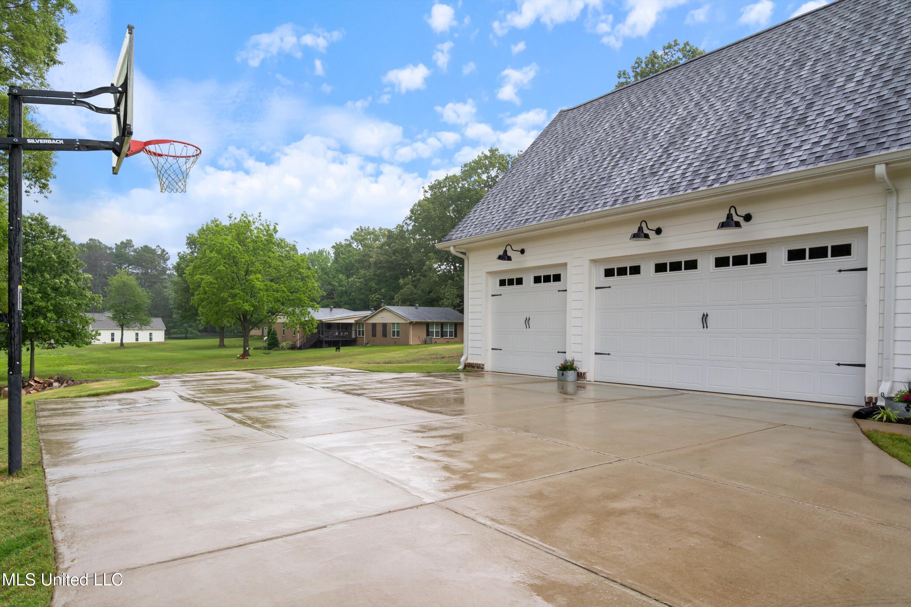 7251 Eastern Drive, Olive Branch, Mississippi image 8