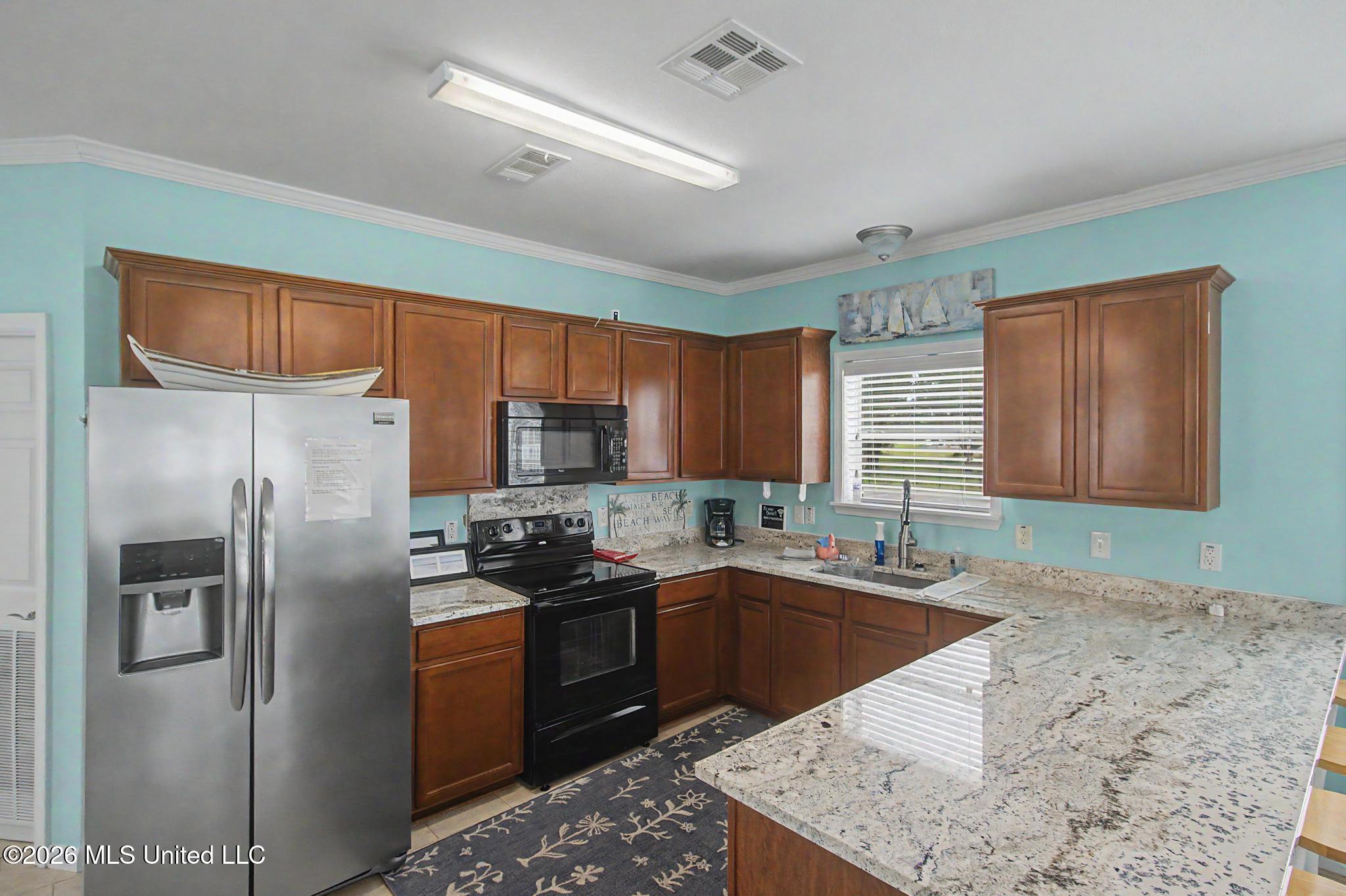 1515 E Beach Boulevard