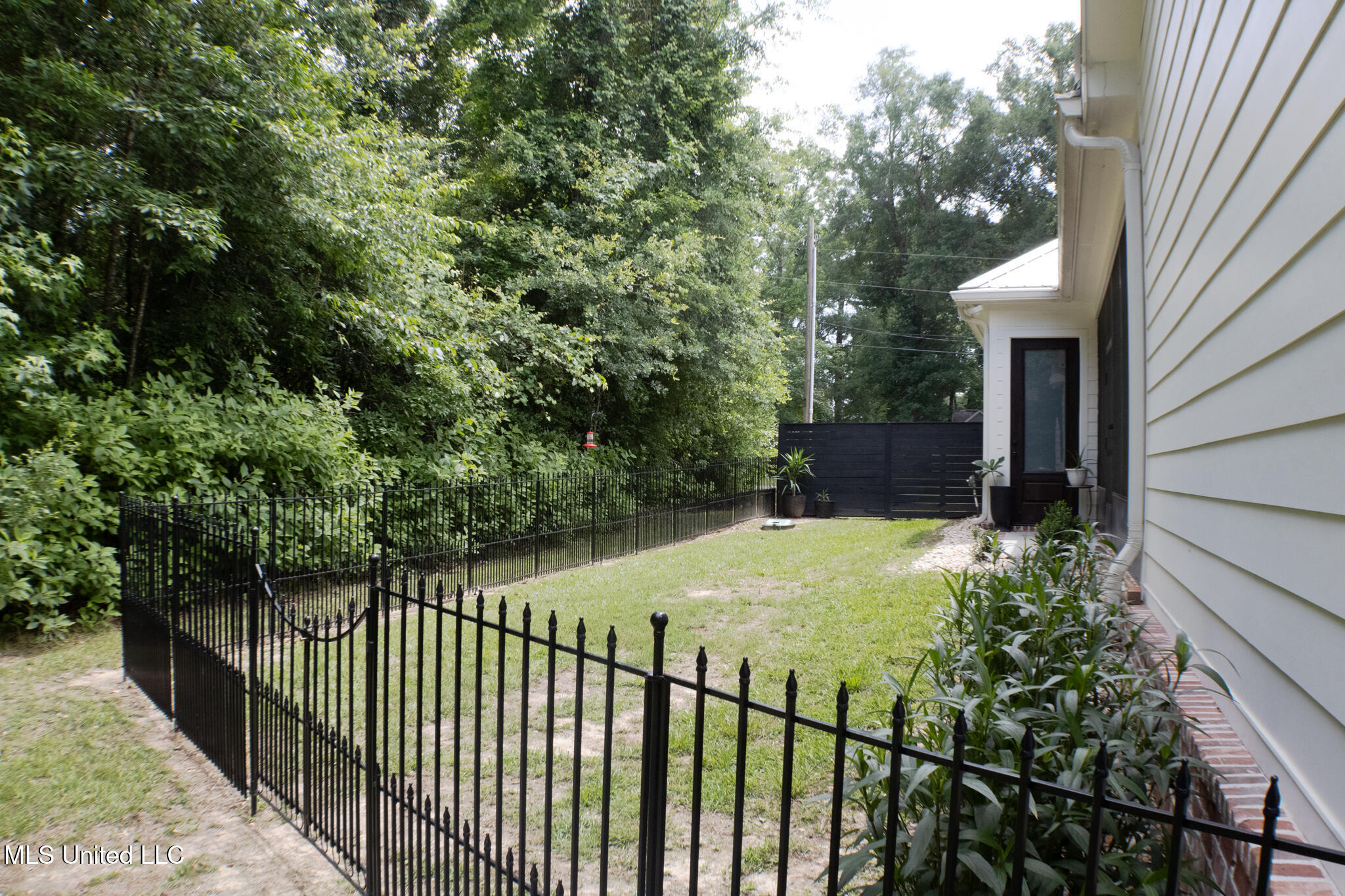 691 Apona Street, Diamondhead, Mississippi image 47