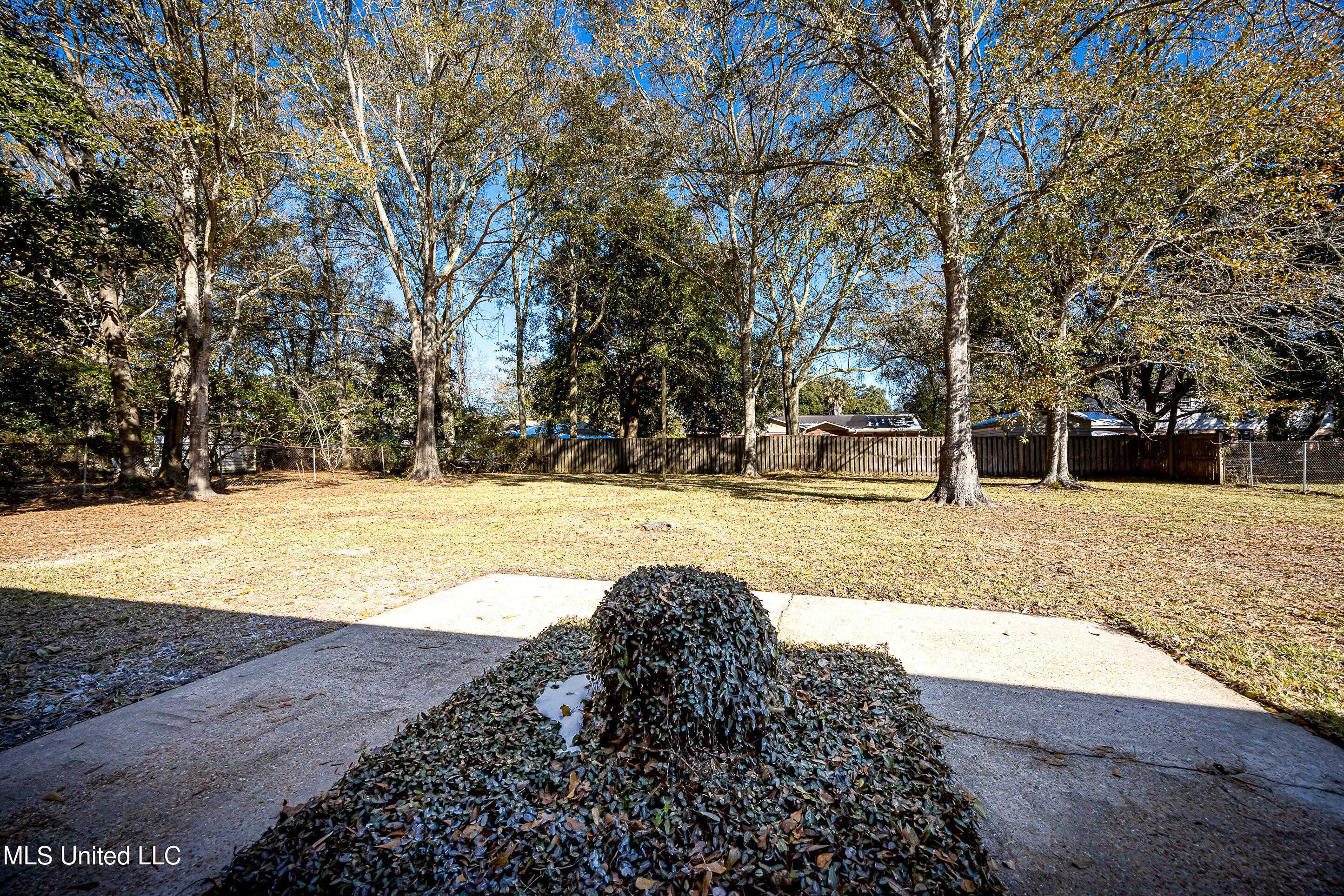 1508 Seacliffe Drive, Gautier, Mississippi image 34