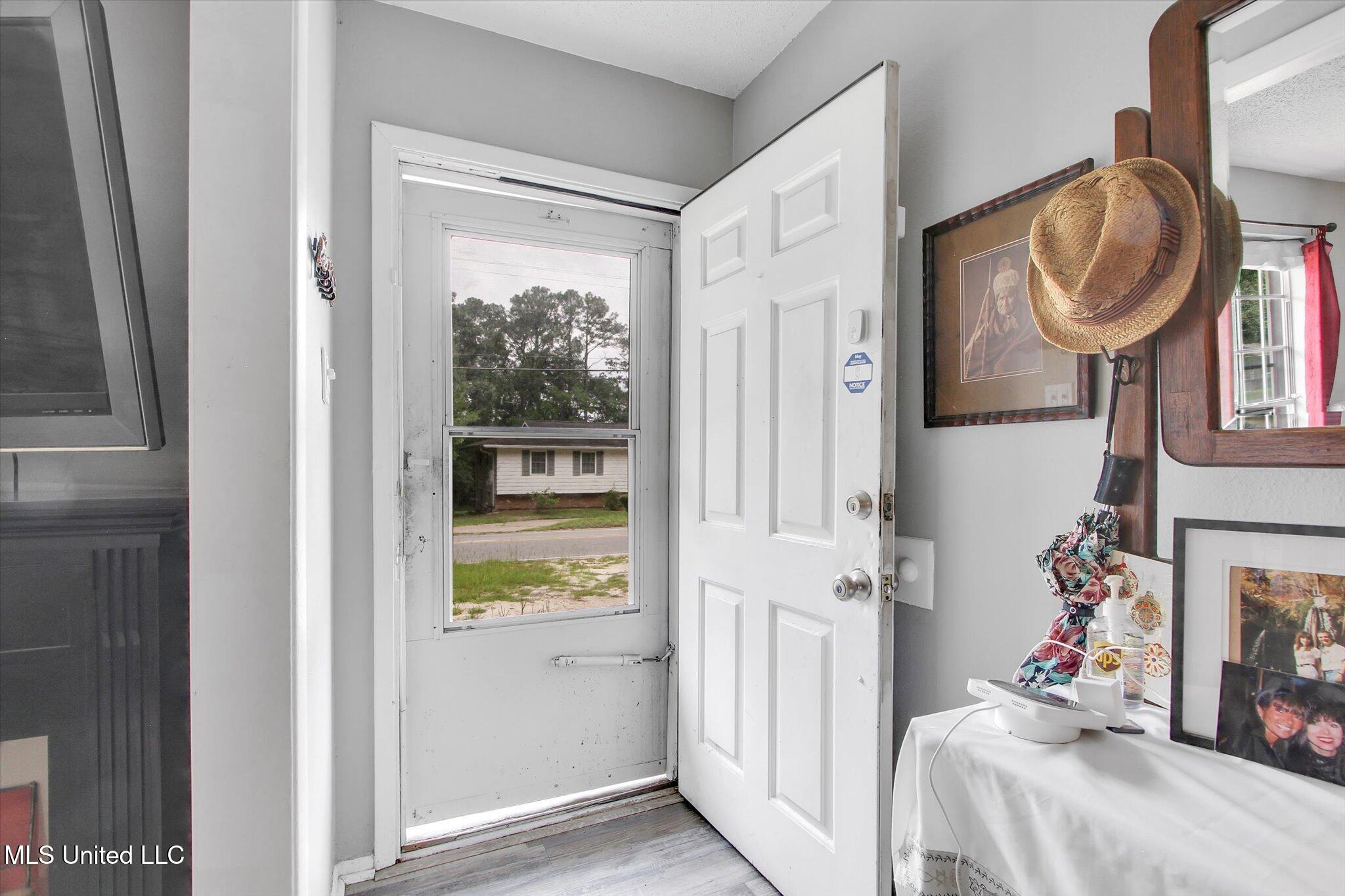 15820 Big Ridge Road, Biloxi, Mississippi image 5