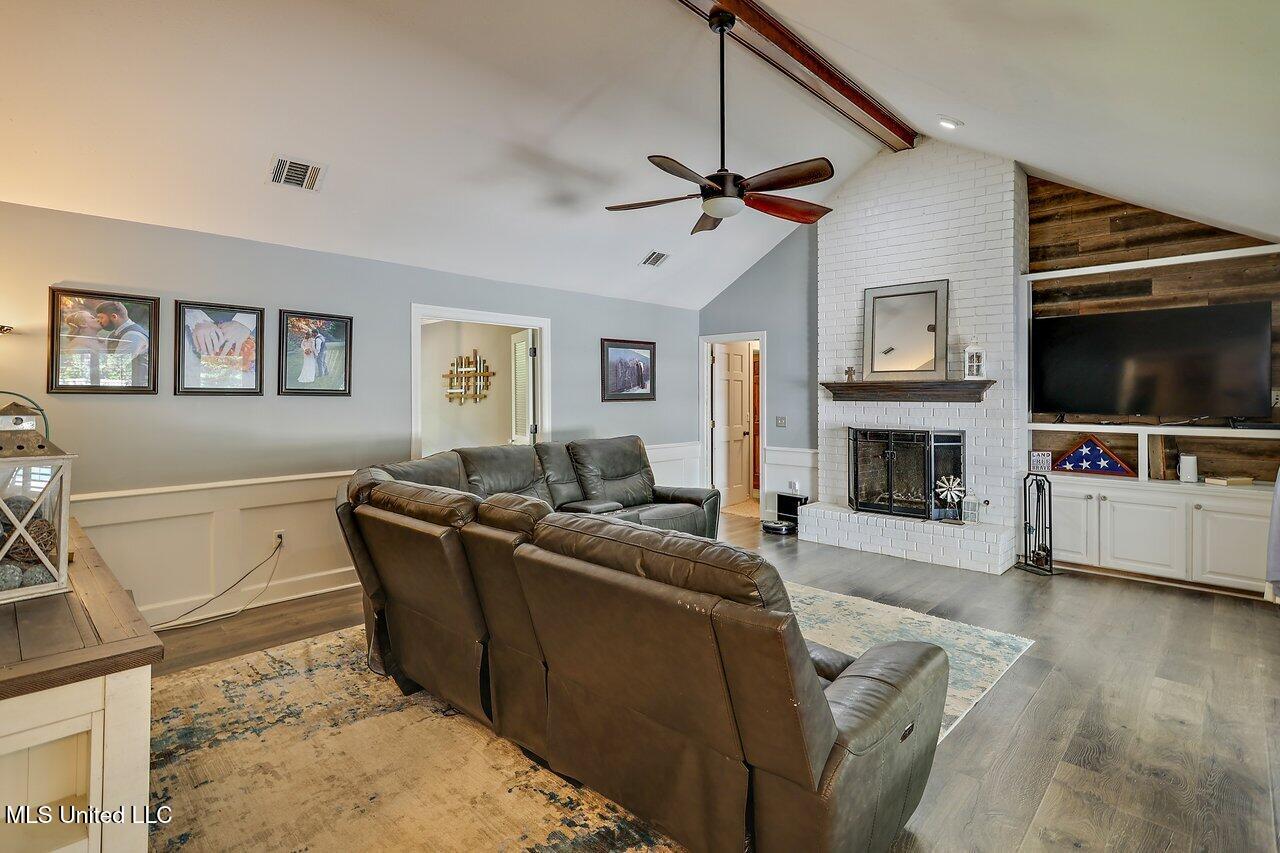 306 Swallow Drive, Brandon, Mississippi image 8