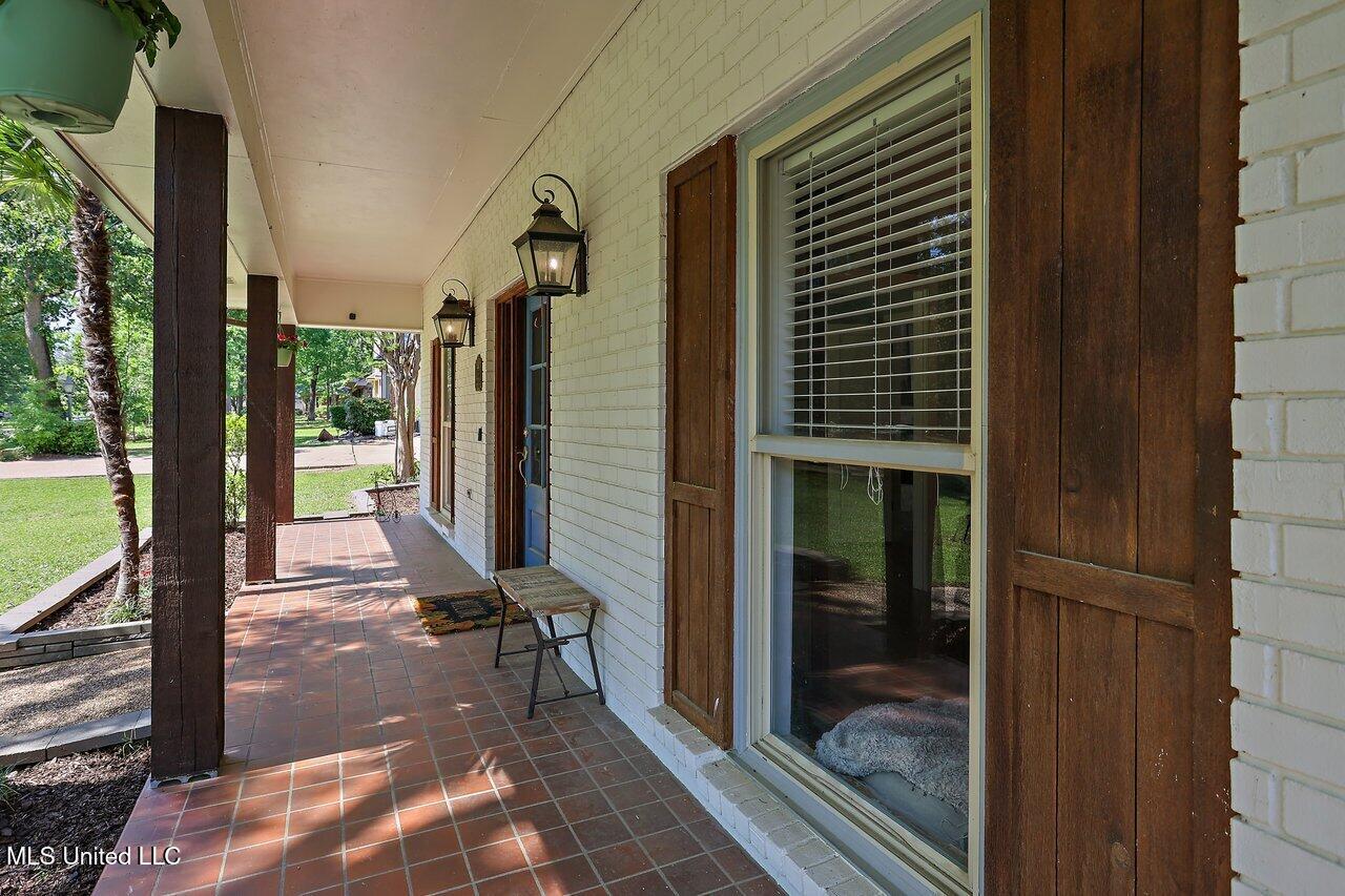 306 Swallow Drive, Brandon, Mississippi image 4