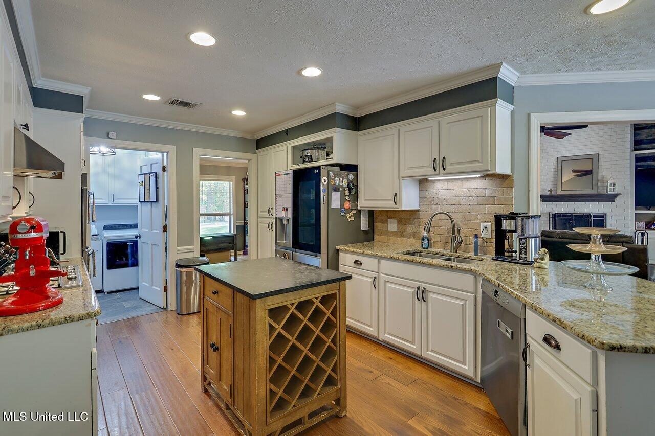 306 Swallow Drive, Brandon, Mississippi image 14