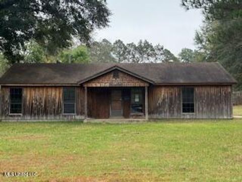 Homes For Sale - 109 Stewart Street<br/> Calhoun City, MS 38916