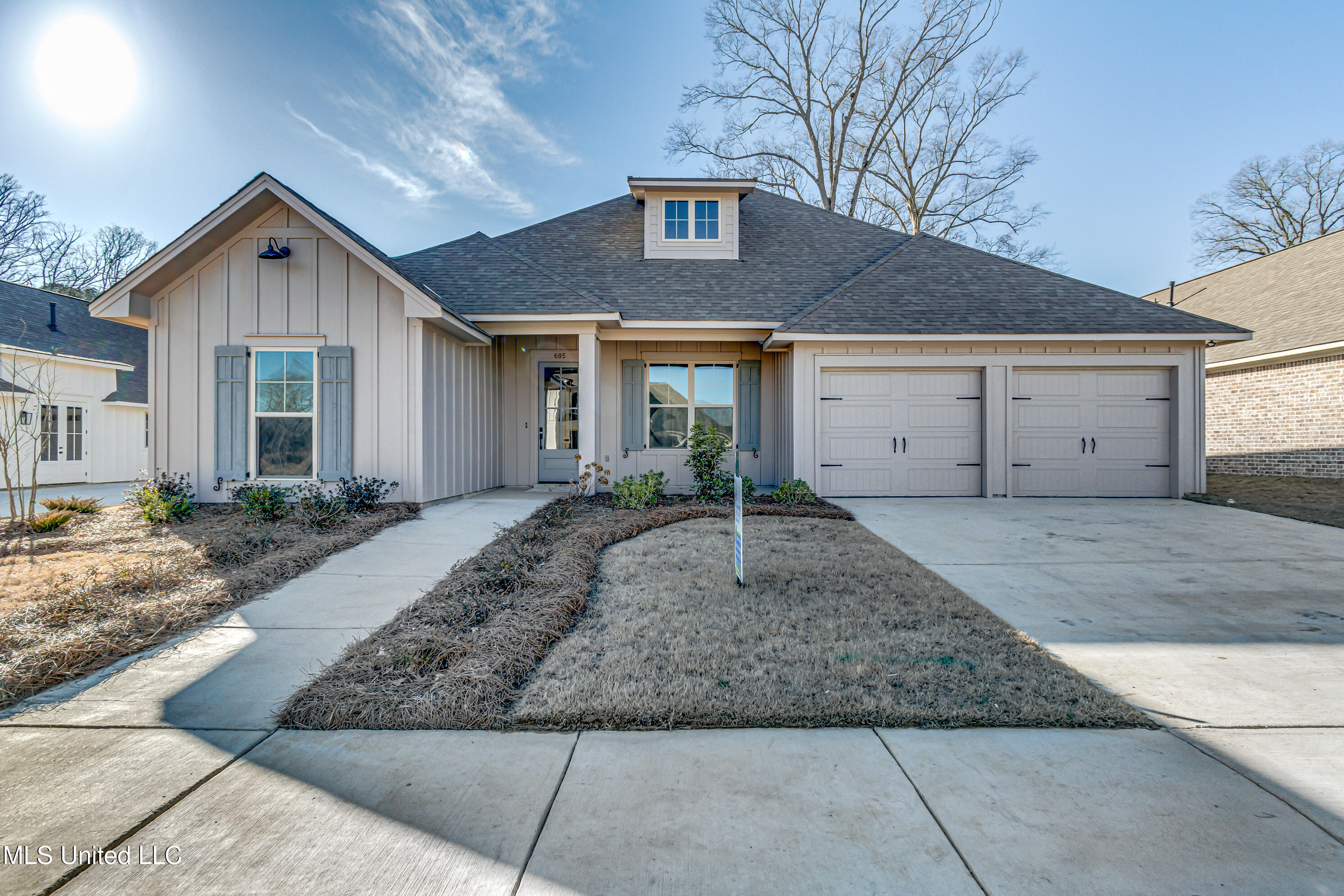 605 Cobalt Way Way, Brandon, Mississippi image 1