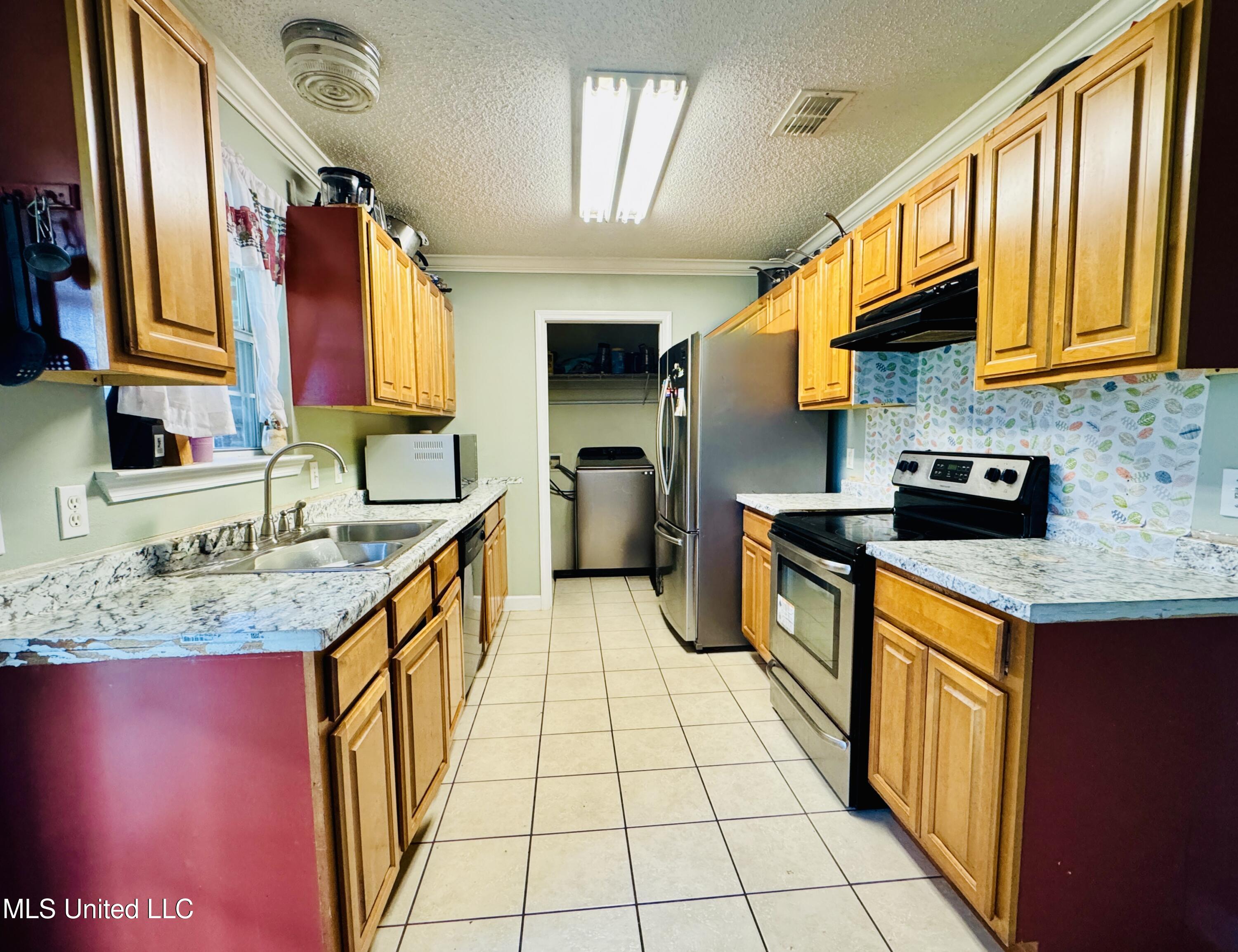 17225 Gardenia Street, Kiln, Mississippi image 4