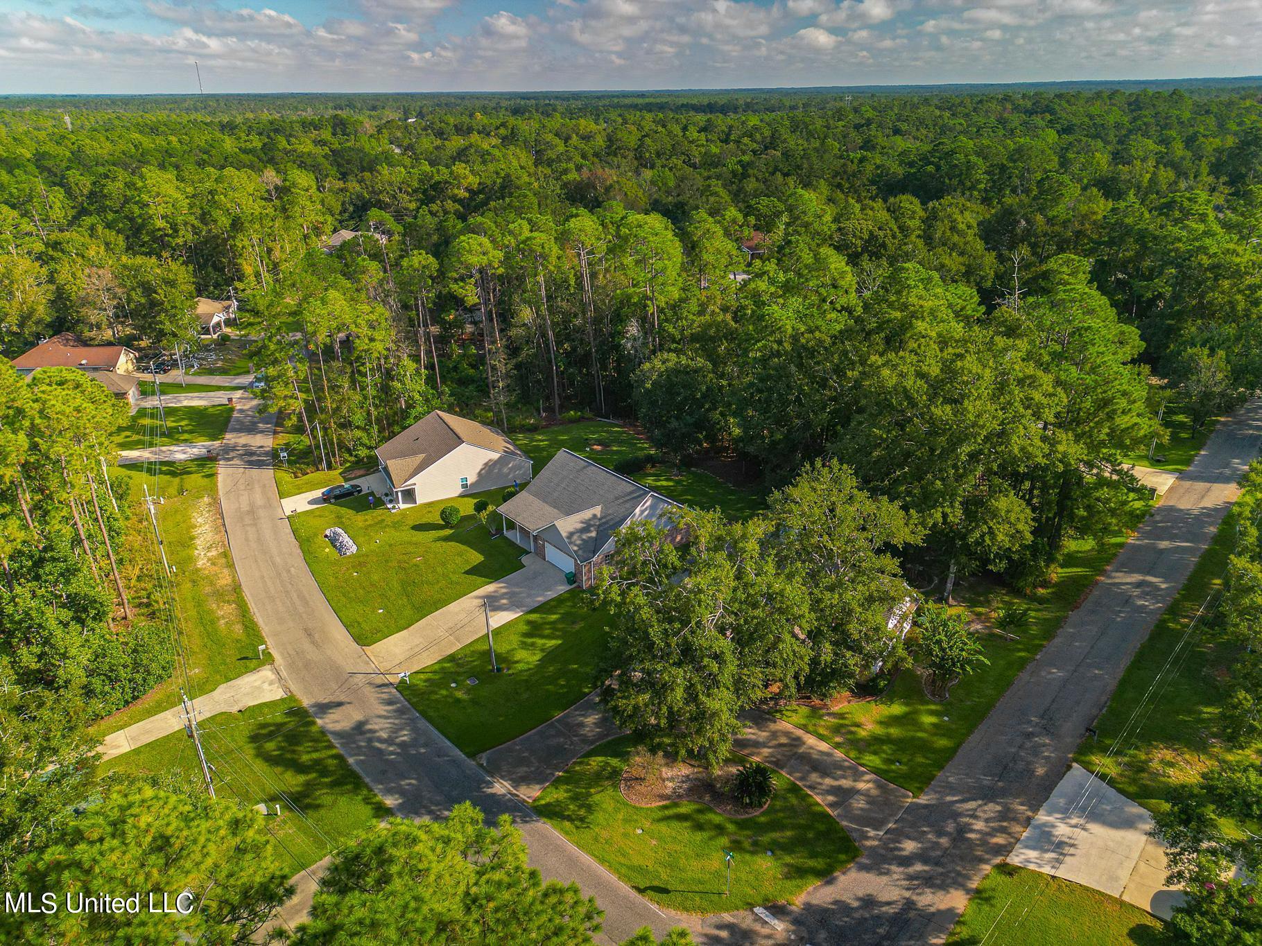 84122 Bayou Drive, Diamondhead, Mississippi image 34