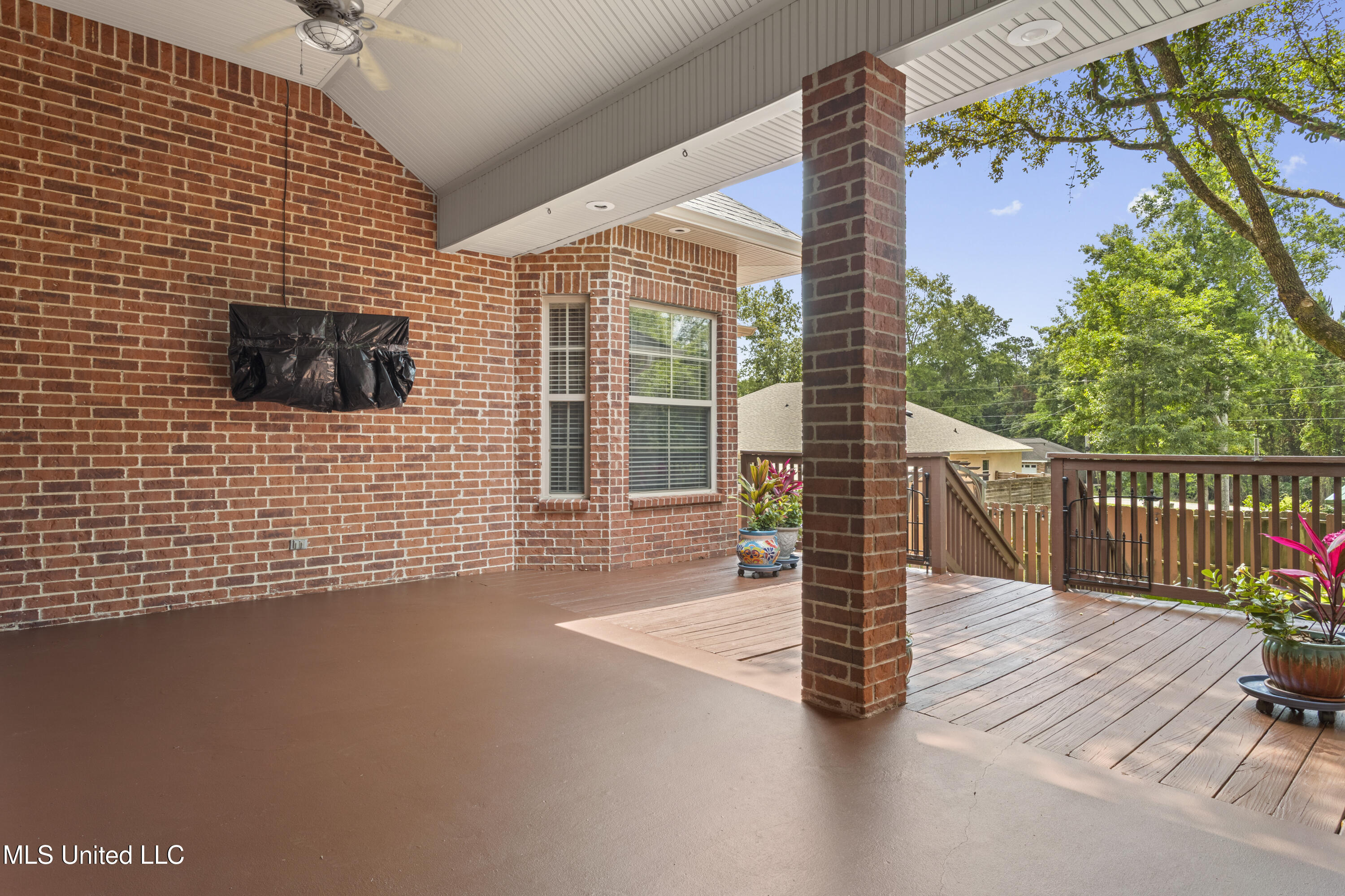 5578 E Diamondhead Drive, Diamondhead, Mississippi image 34