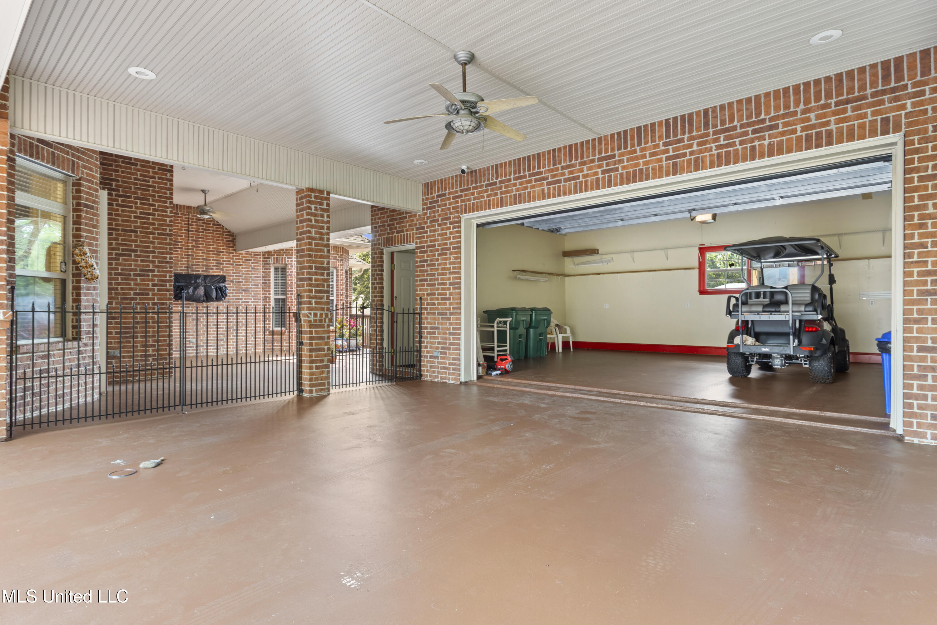 5578 E Diamondhead Drive, Diamondhead, Mississippi image 46