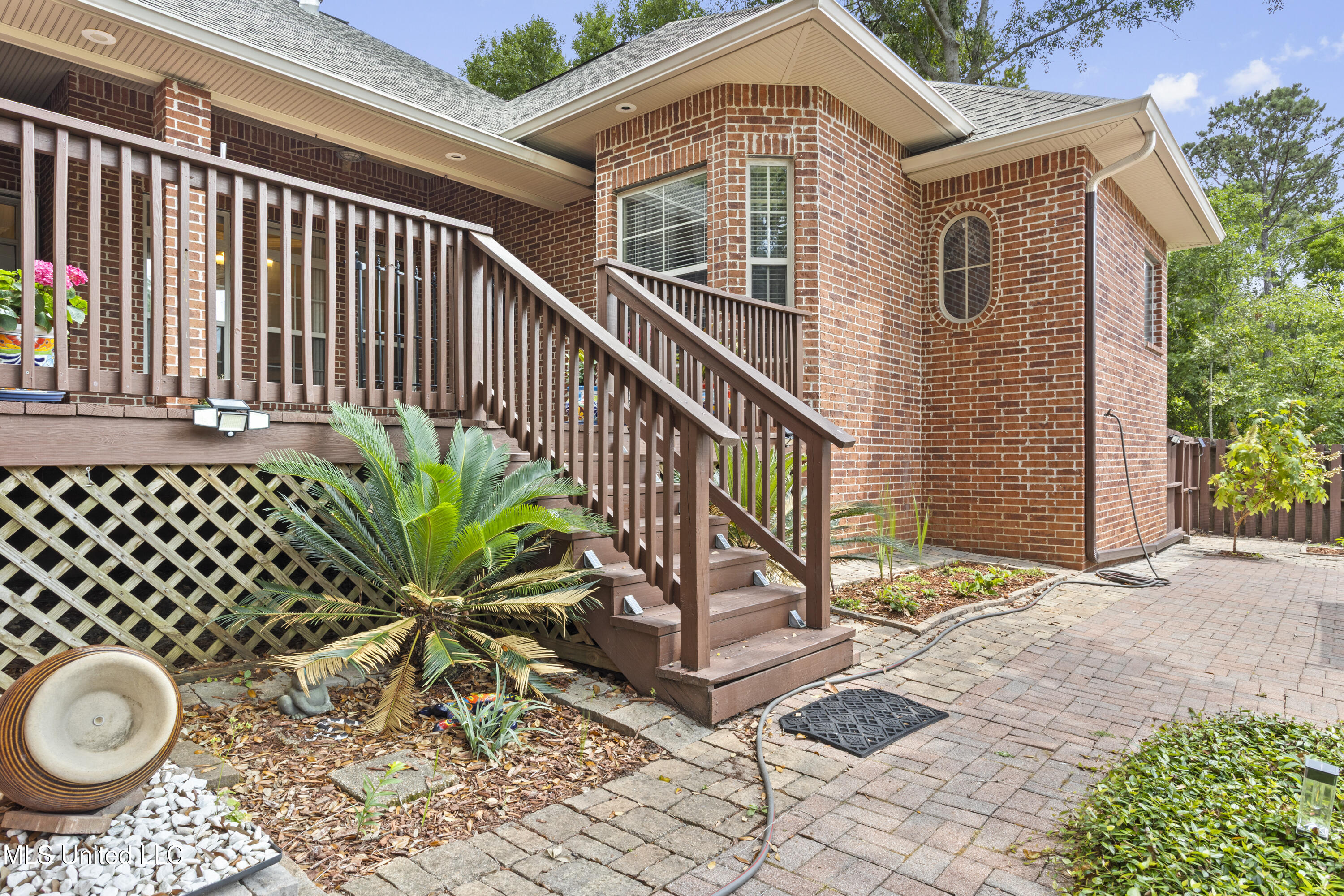 5578 E Diamondhead Drive, Diamondhead, Mississippi image 37