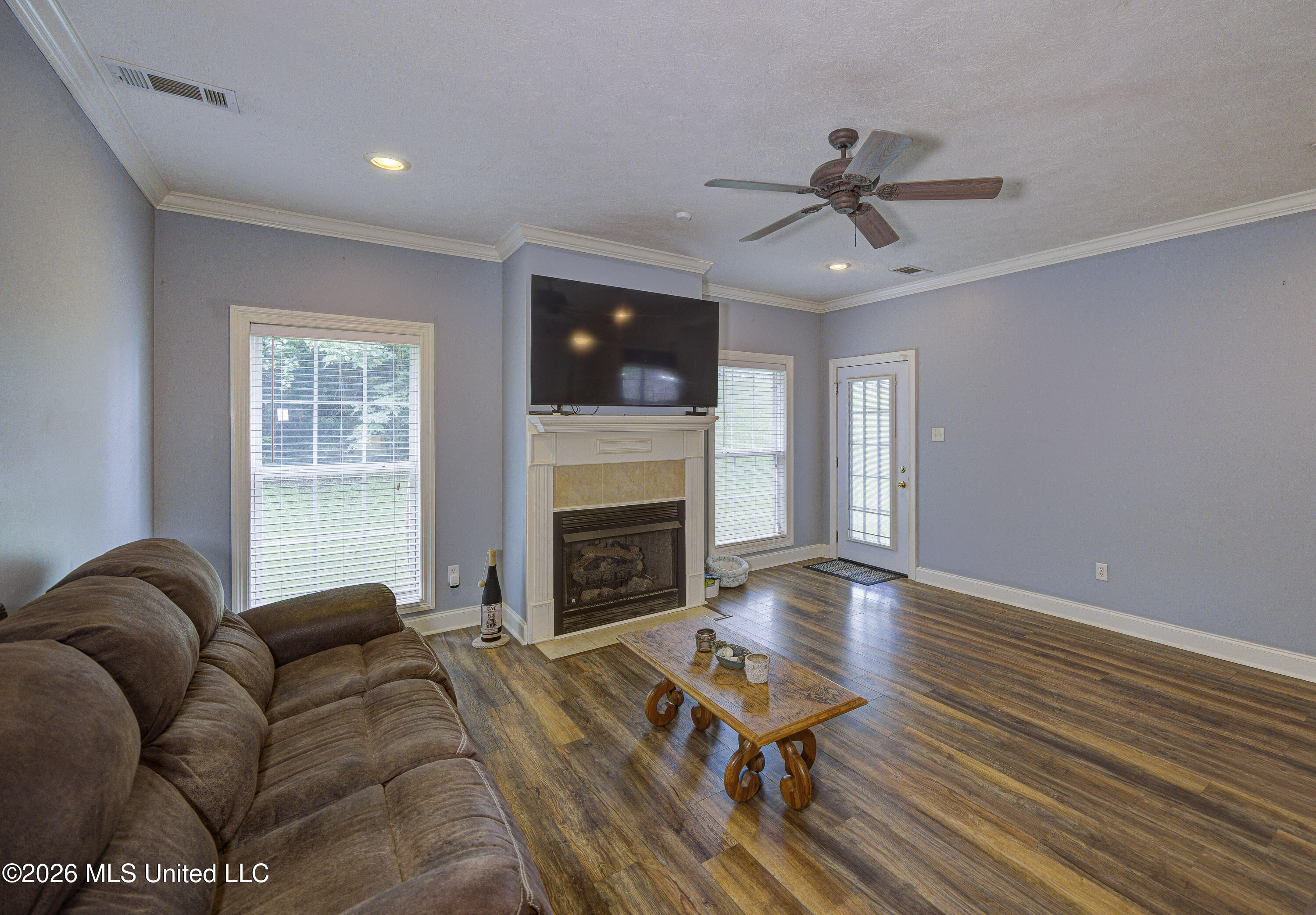 Living Room 3