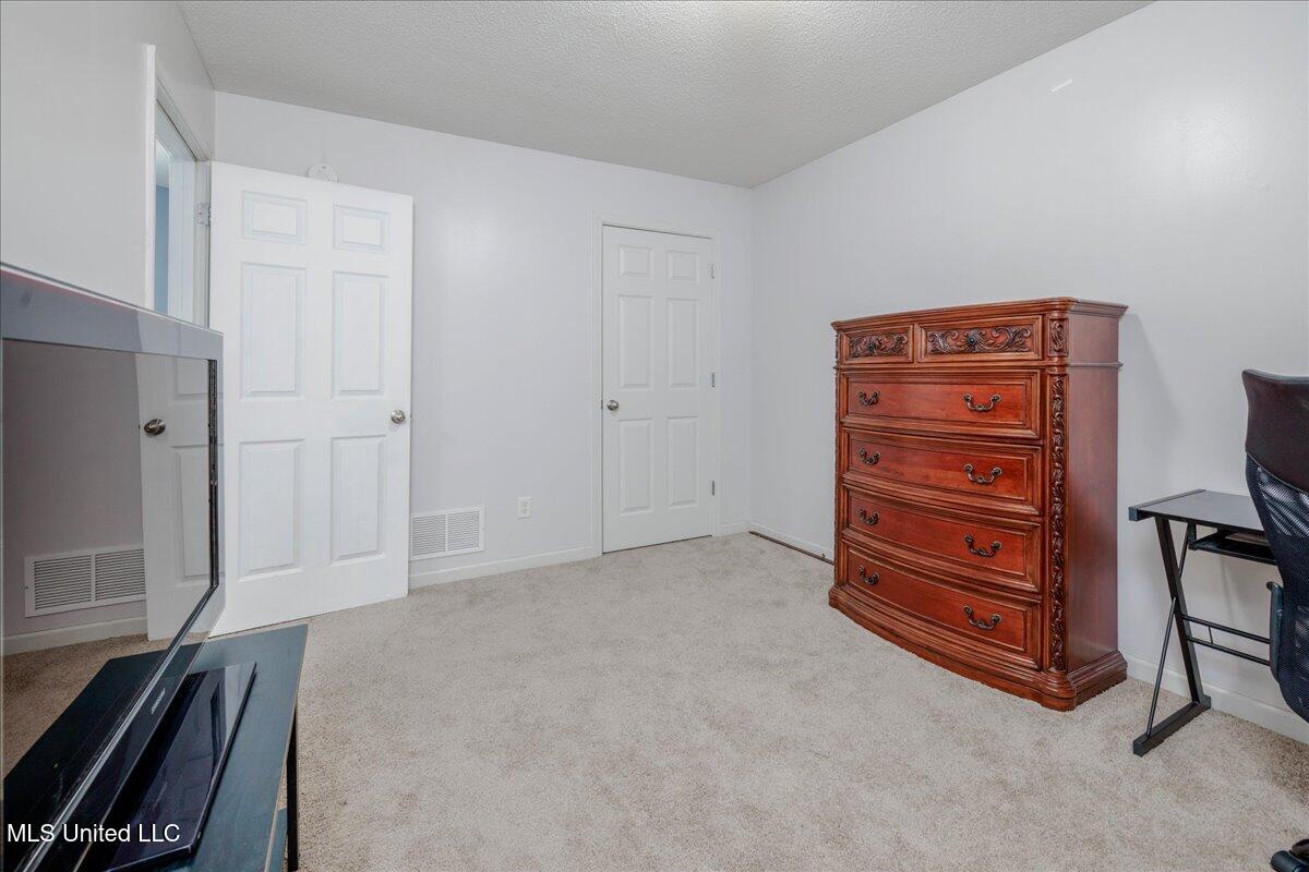 856 Keebler Drive, Southaven, Mississippi image 24