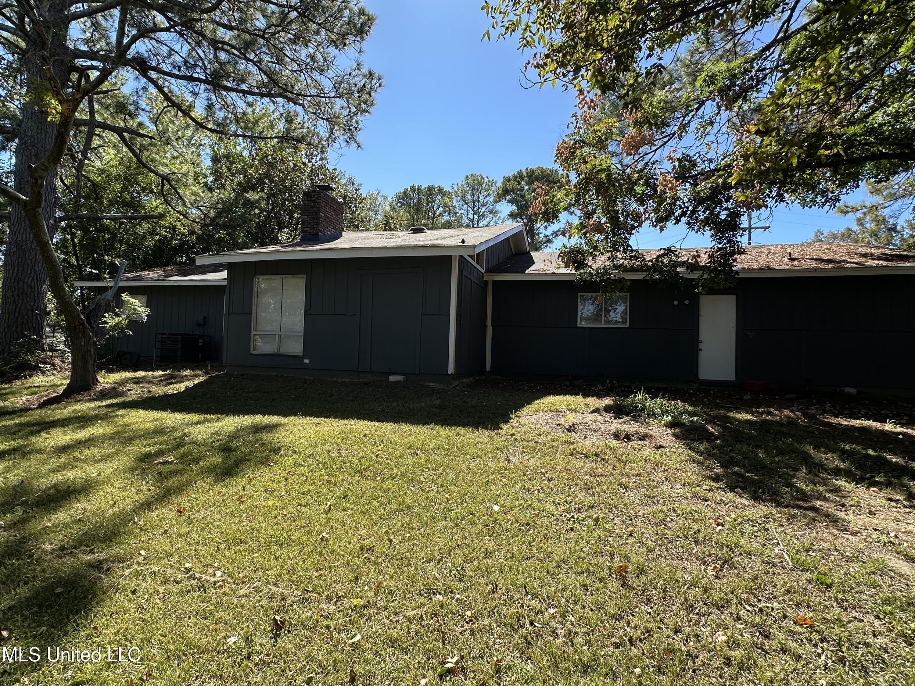 336 Maywood Circle, Jackson, Mississippi image 8