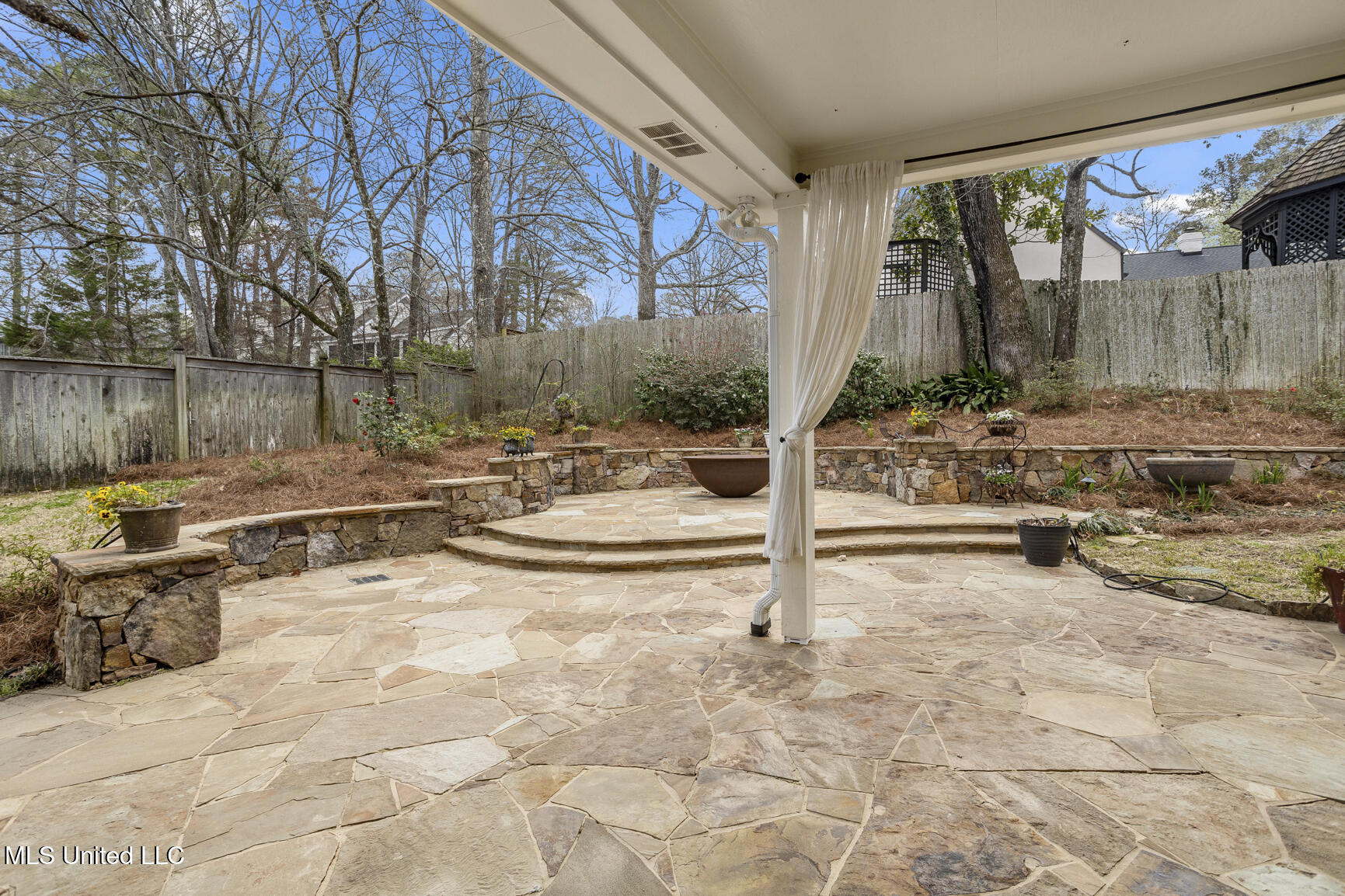 2151 Sheffield Drive, Jackson, Mississippi image 32