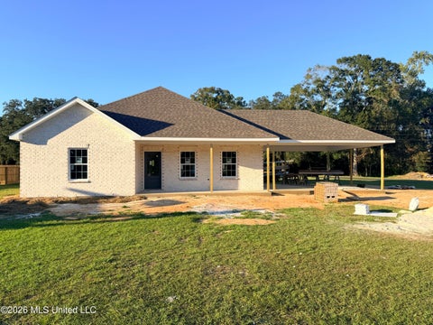 Homes For Sale - 6715 Caraway Road<br/> Moss Point, MS 39562