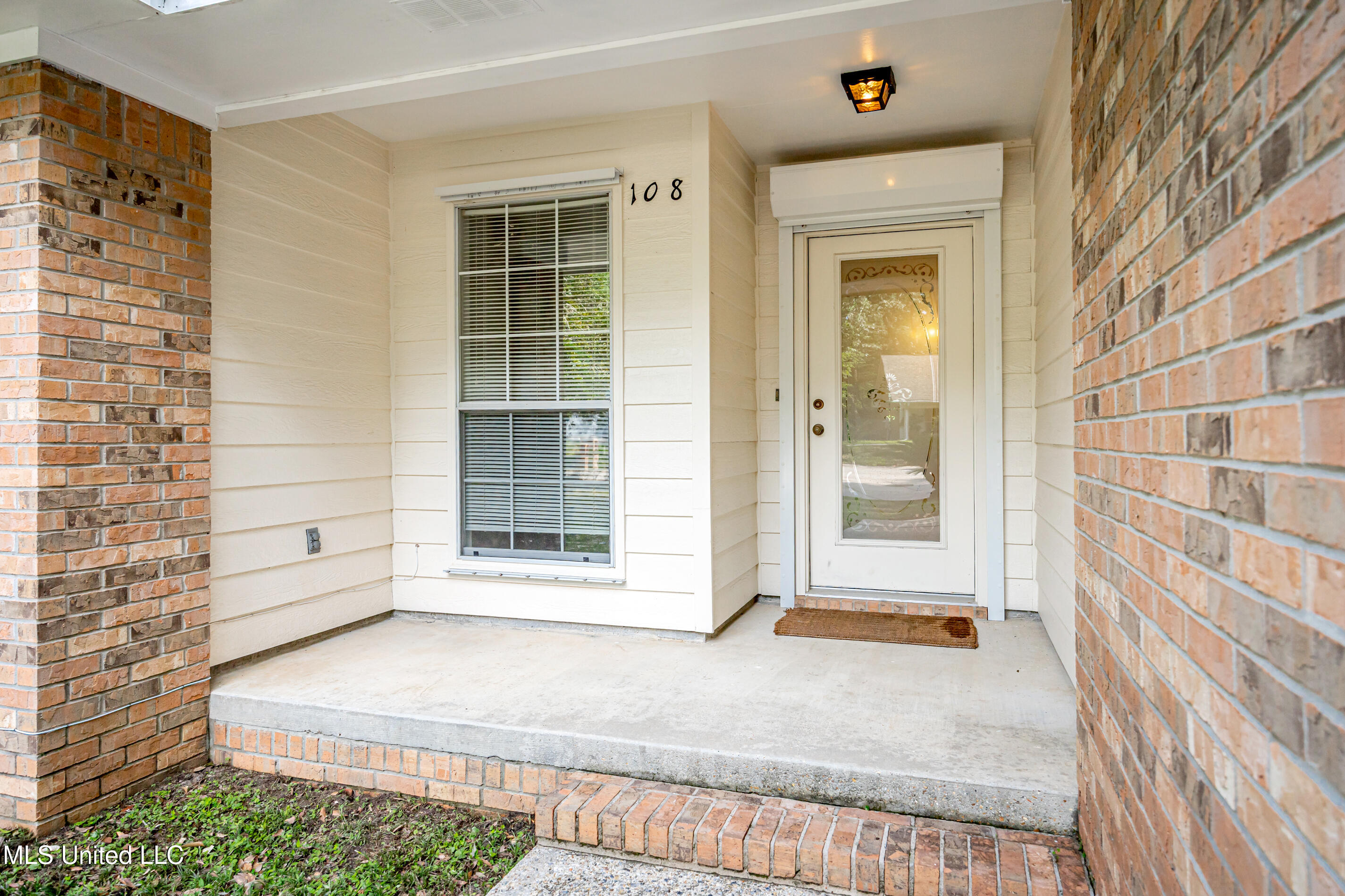 108 Water Oaks Cove, Ocean Springs, Mississippi image 6
