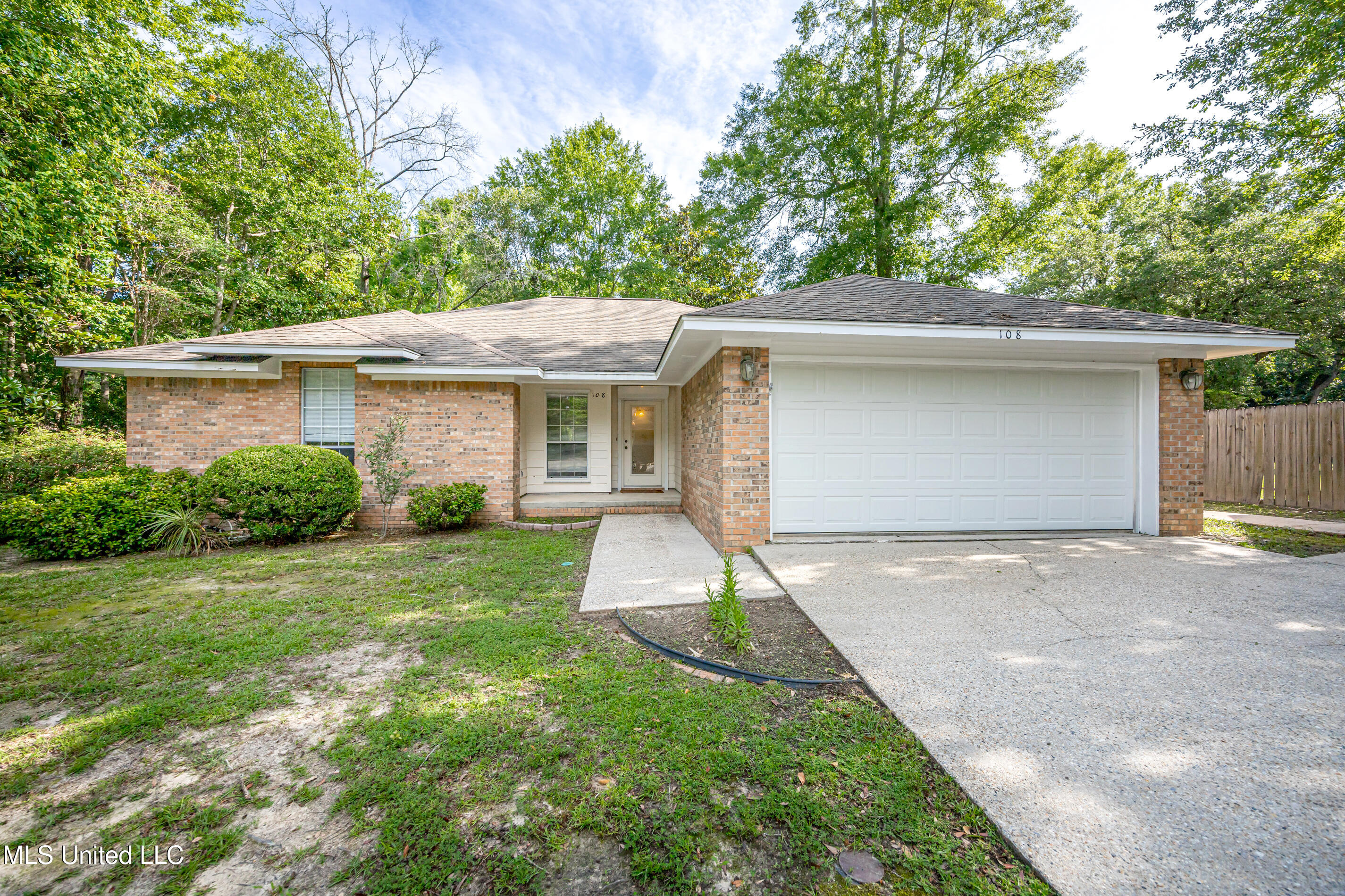 108 Water Oaks Cove, Ocean Springs, Mississippi image 1