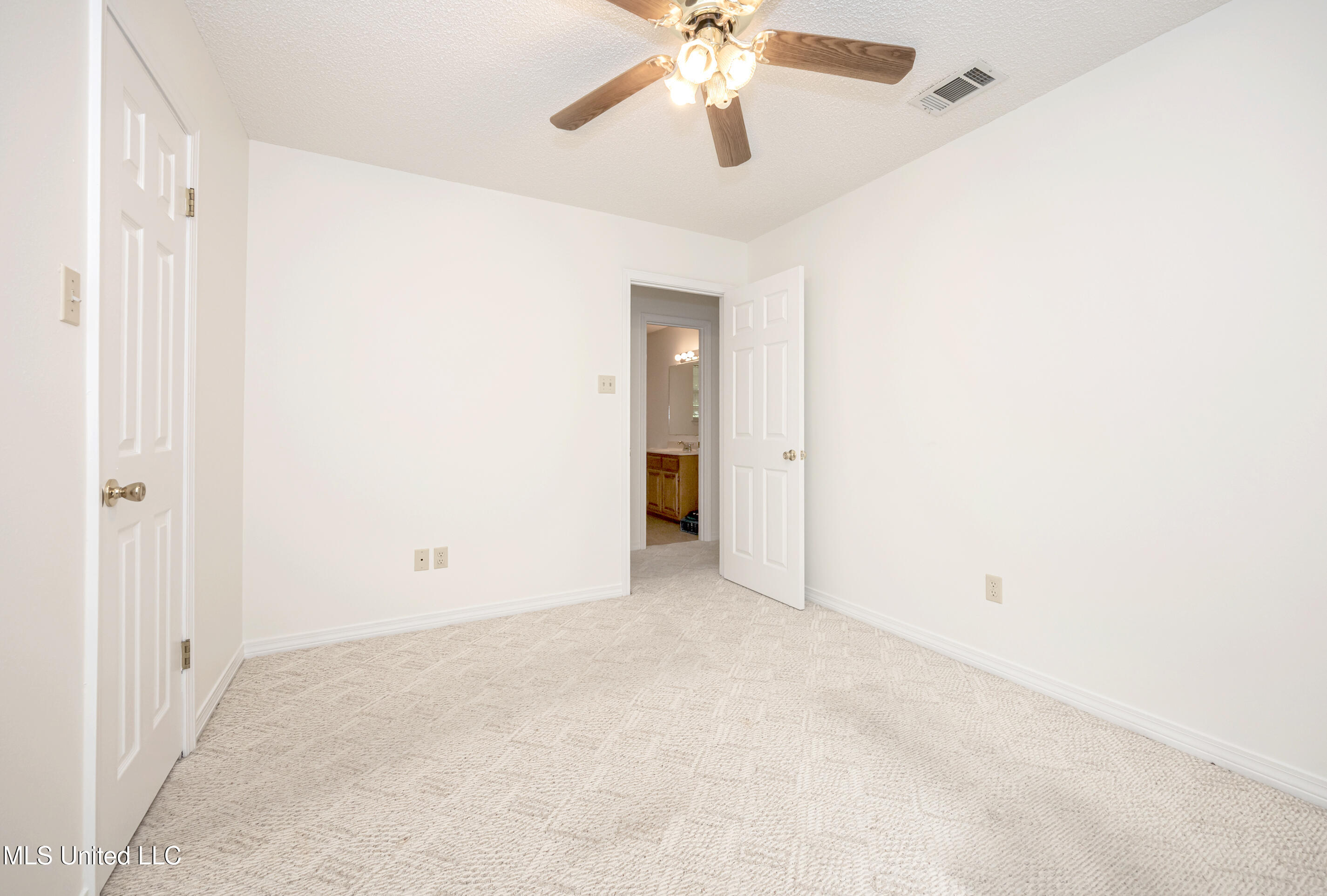 108 Water Oaks Cove, Ocean Springs, Mississippi image 43