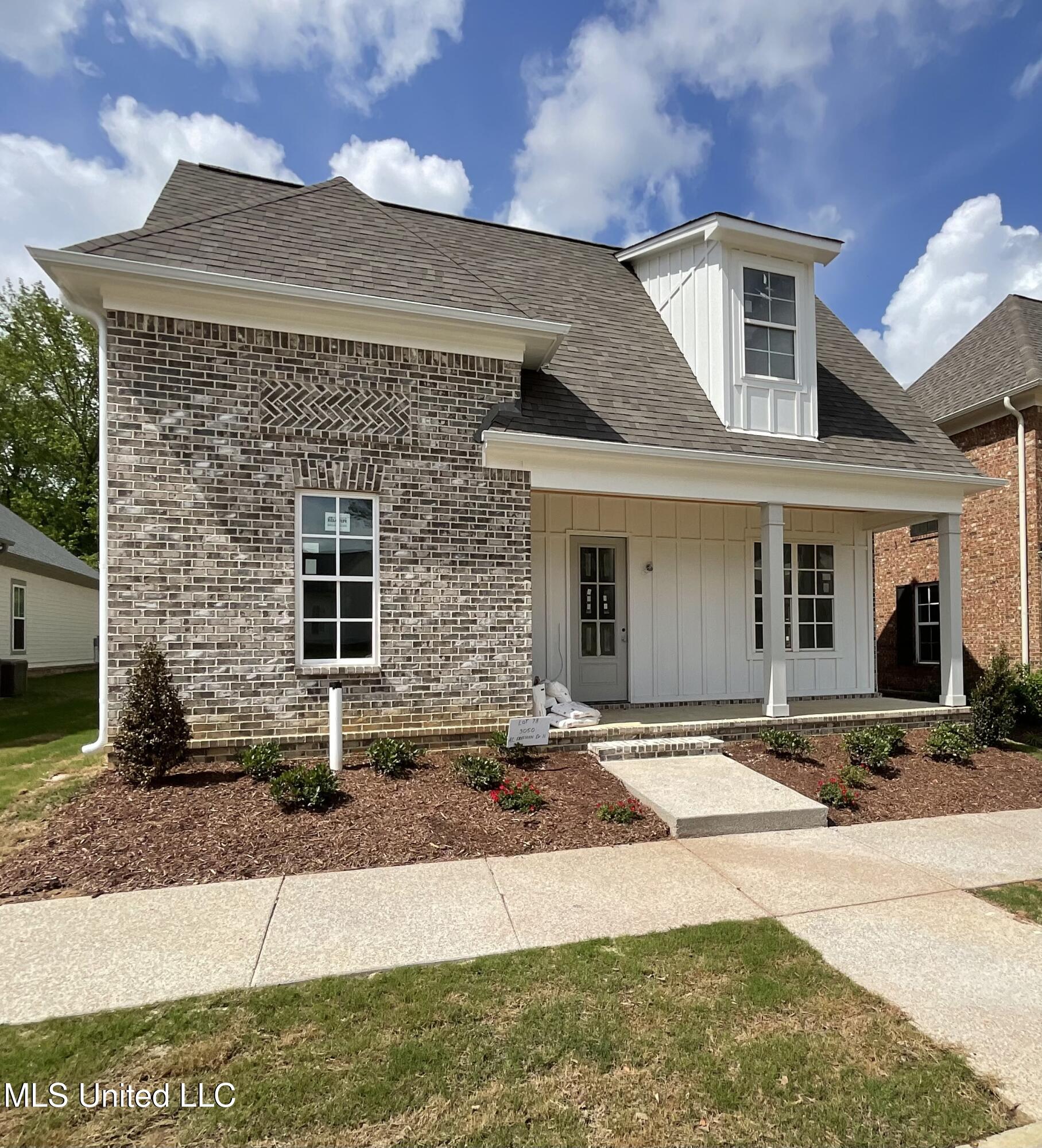 3050 Ac Freeman Drive, Hernando, Mississippi image 1