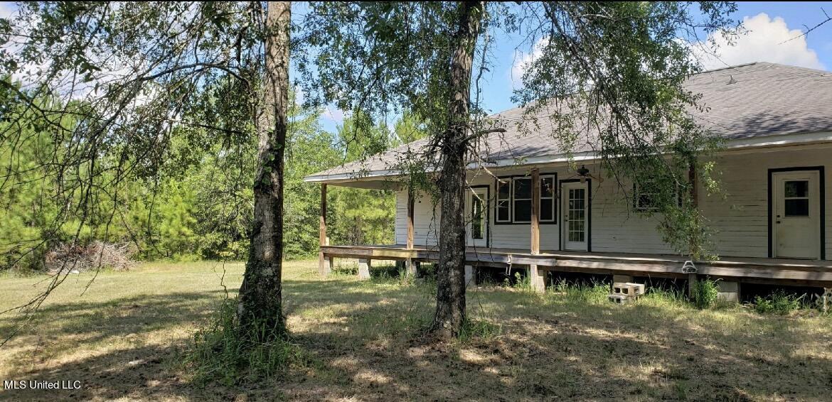 1030 Man Moulds Road, Lucedale, Mississippi image 18