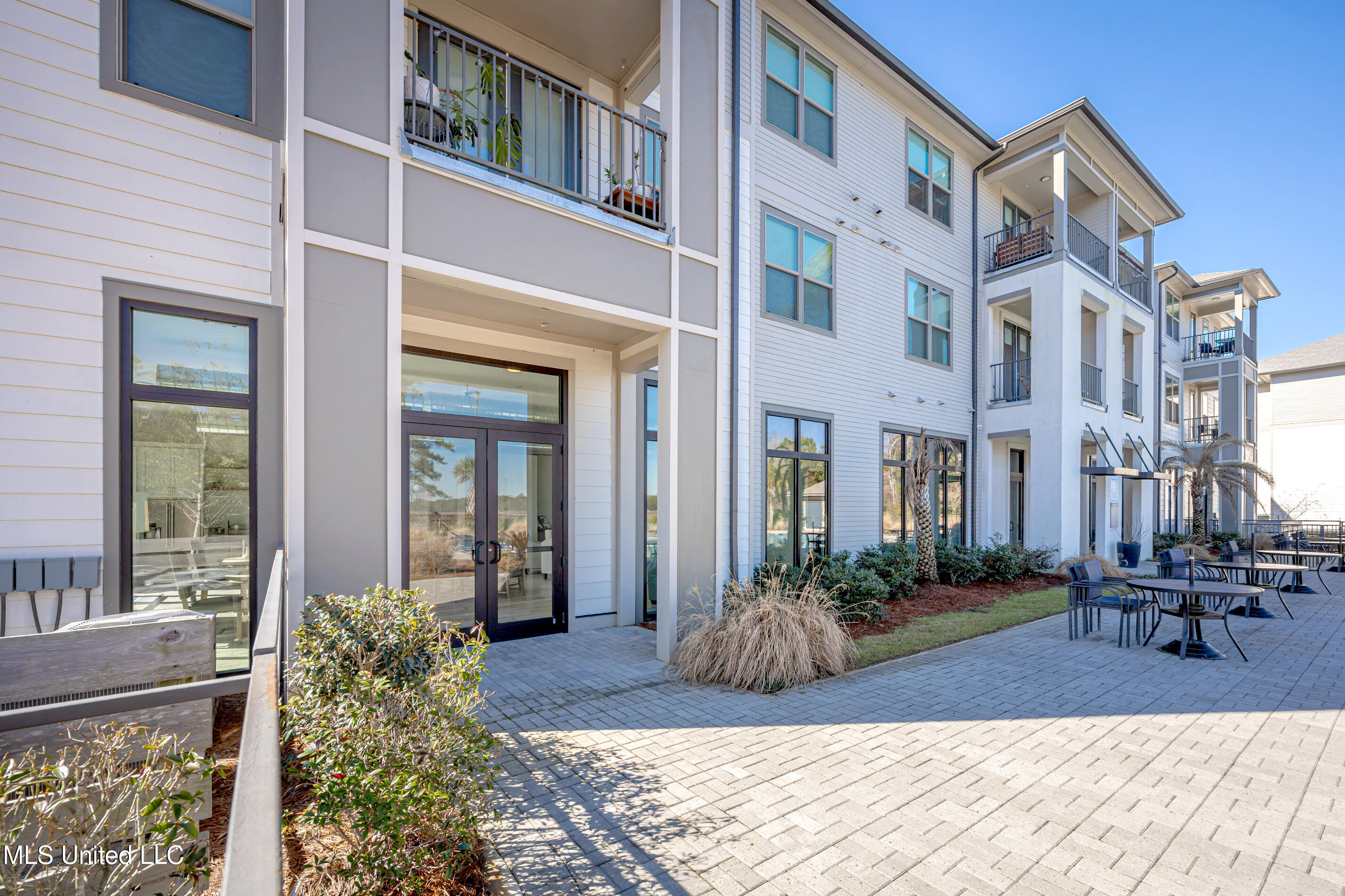 2501 Bienville Boulevard #236, Ocean Springs, Mississippi image 2
