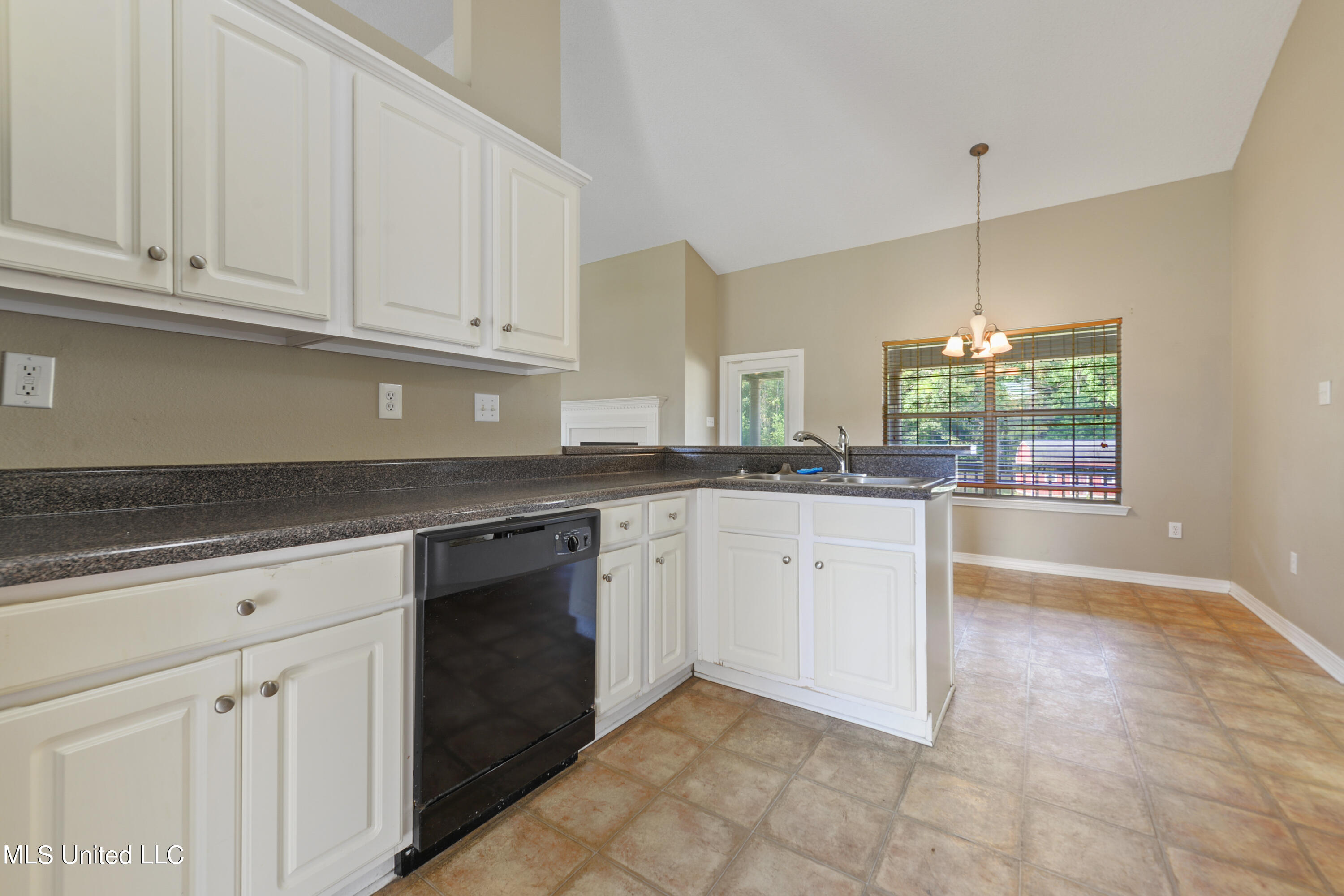 17200 Excalibur Circle, Gulfport, Mississippi image 10