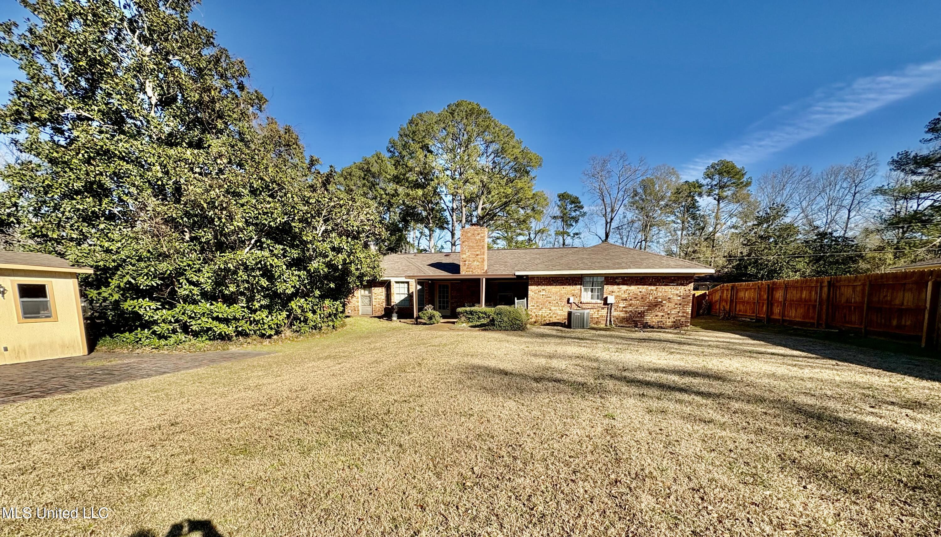 235 Swan Lake Dr Dr, Jackson, Mississippi image 27