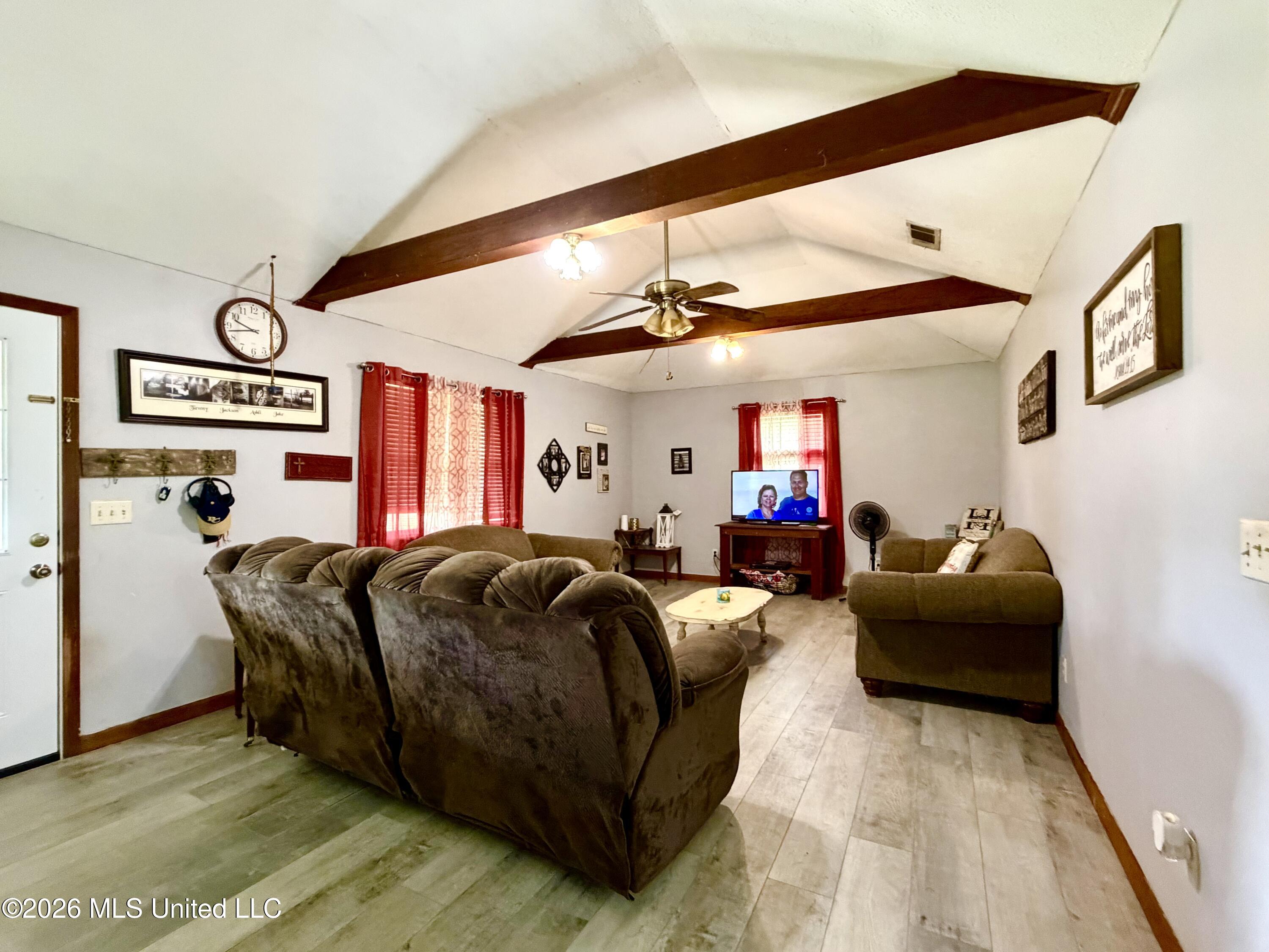 1602 Martin Lane