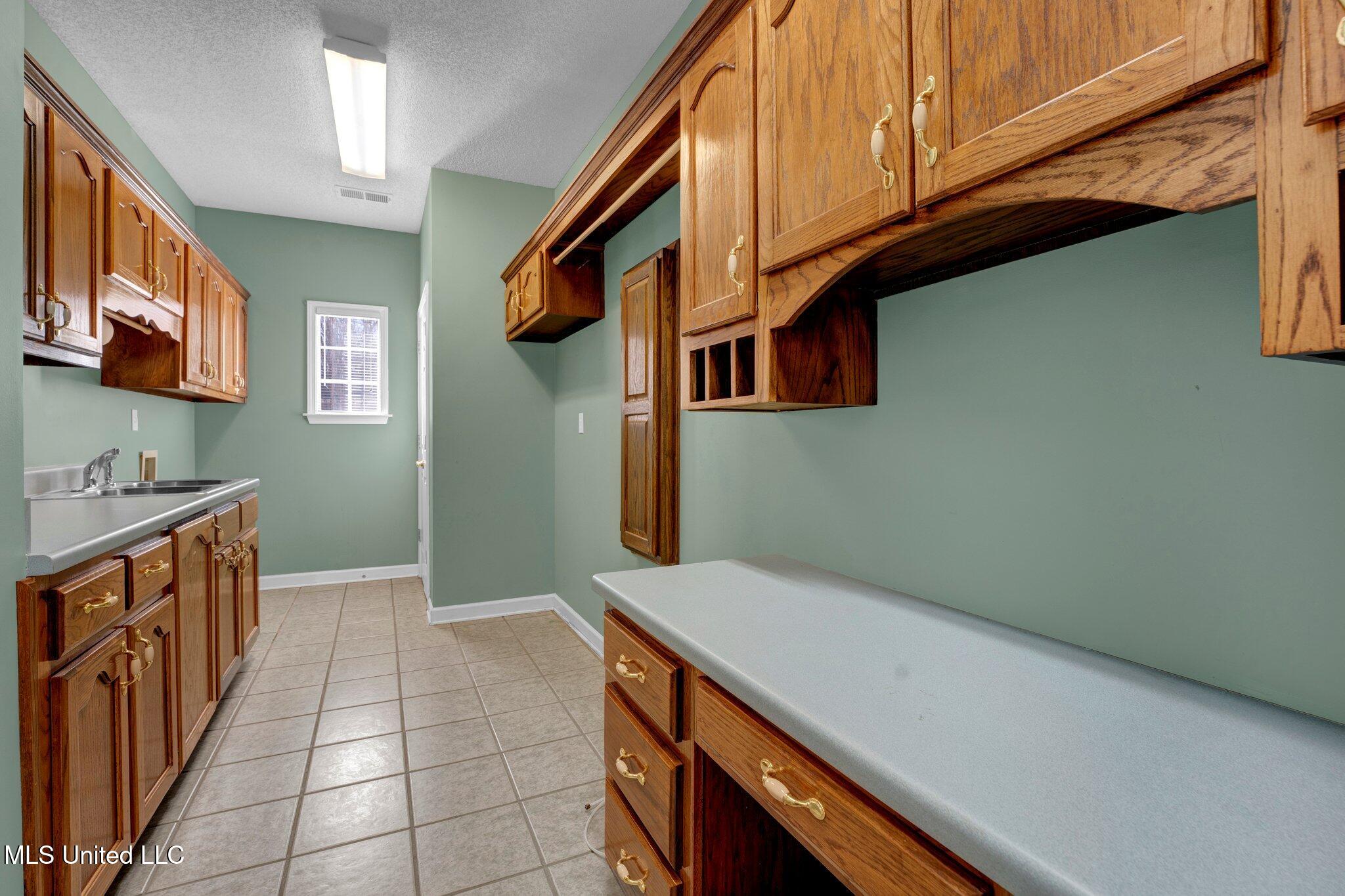 745 Long Street, Southaven, Mississippi image 21