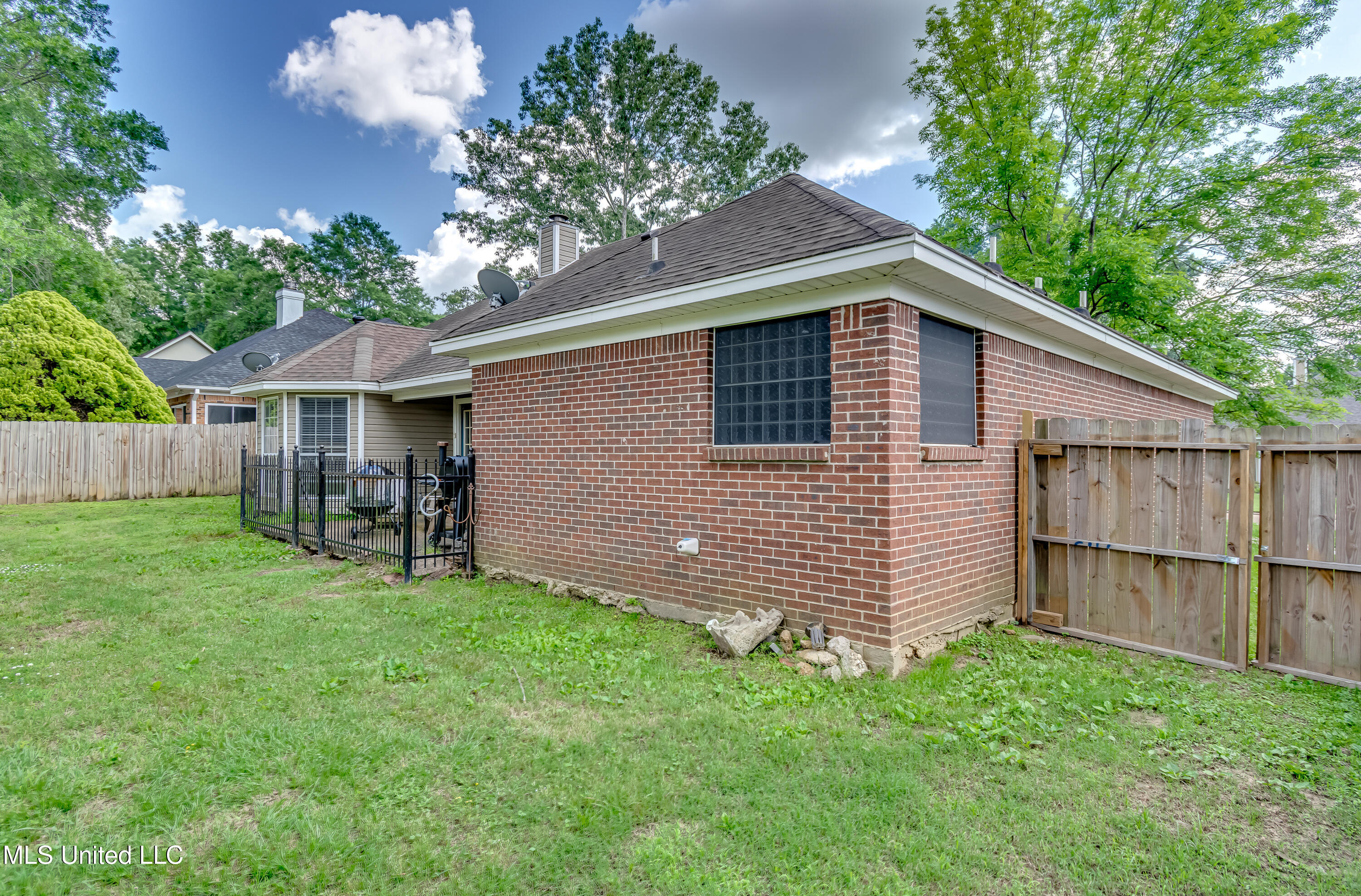 621 Windward Lane, Richland, Mississippi image 11