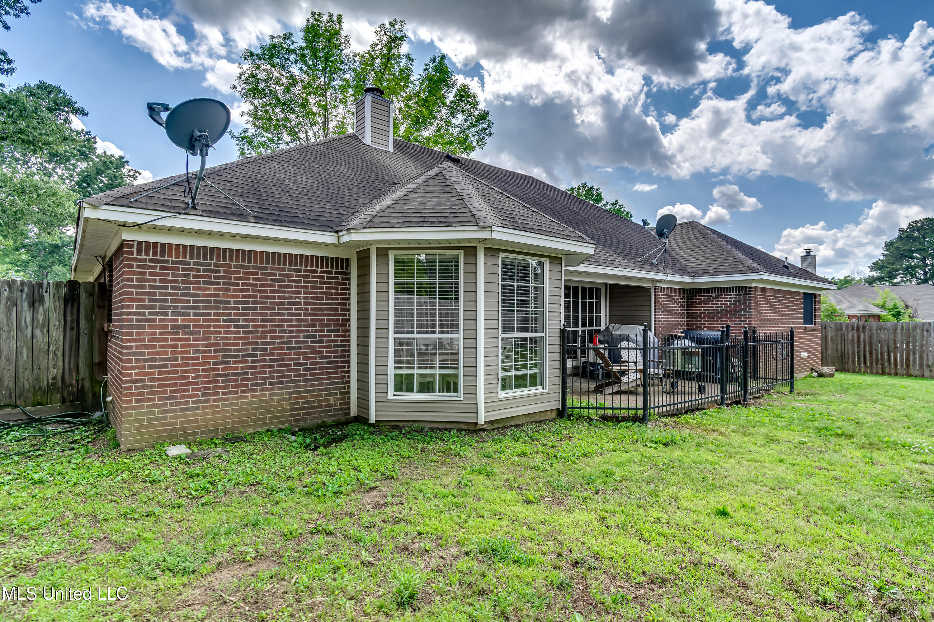621 Windward Lane, Richland, Mississippi image 4