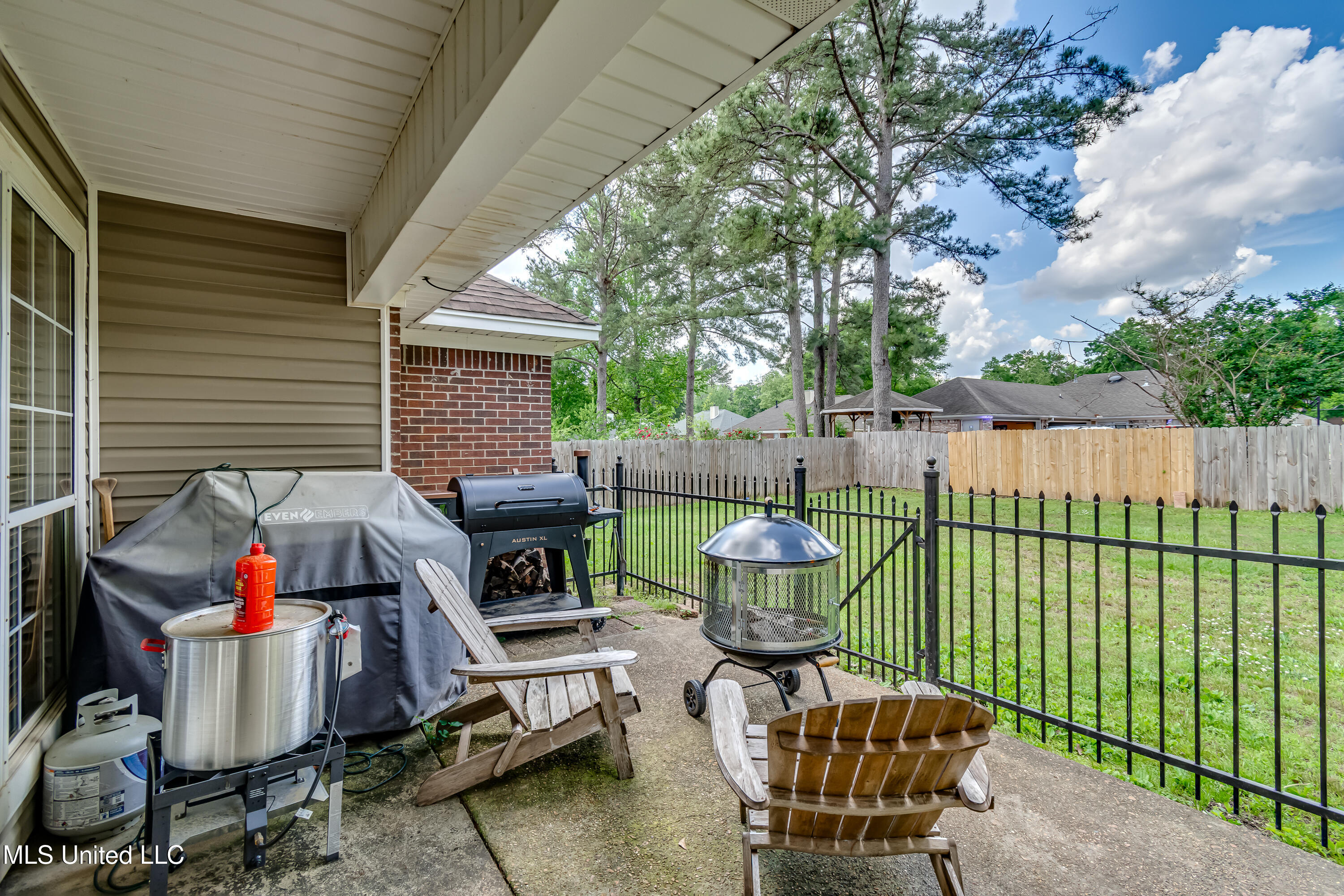 621 Windward Lane, Richland, Mississippi image 21