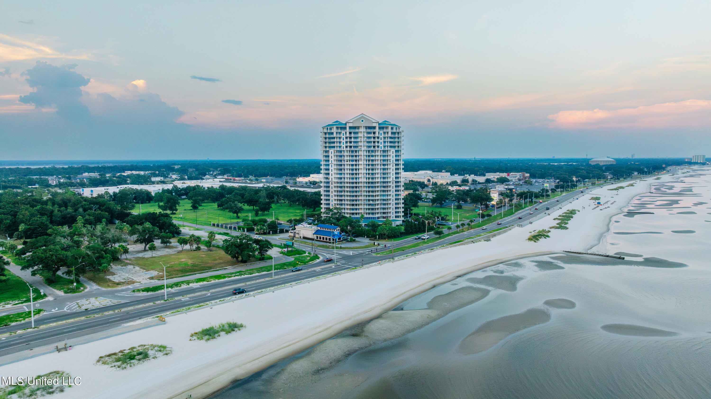 2668 Beach Boulevard #1502, Biloxi, Mississippi image 41