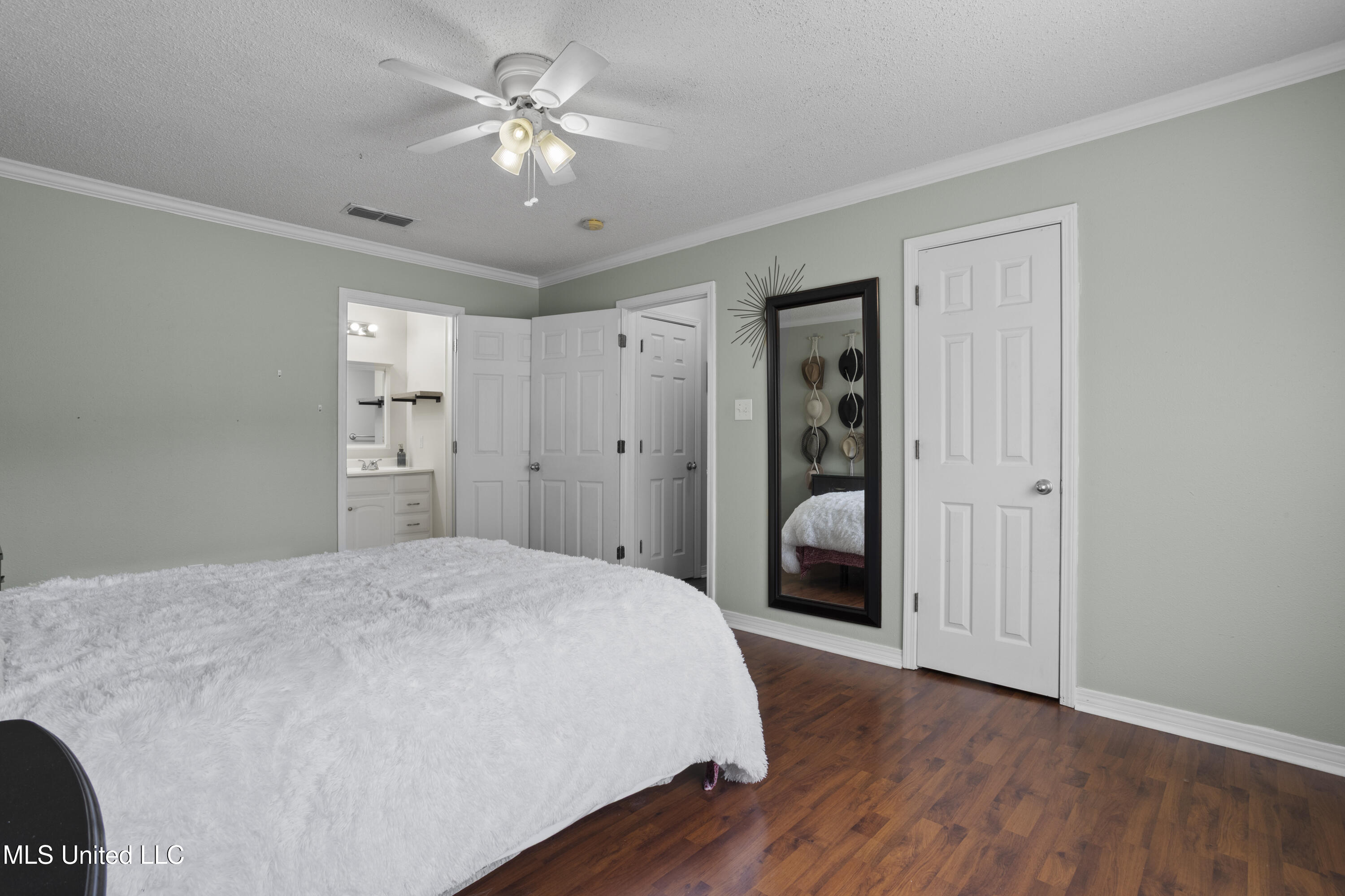 1825 Porpoise Drive, Gautier, Mississippi image 15