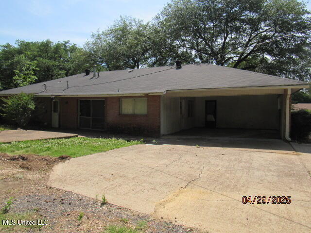 2310 Montebello Drive, Jackson, Mississippi image 2