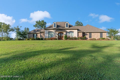 Homes For Sale - 720 Clover Ridge Way<br/> Brandon, MS 39047