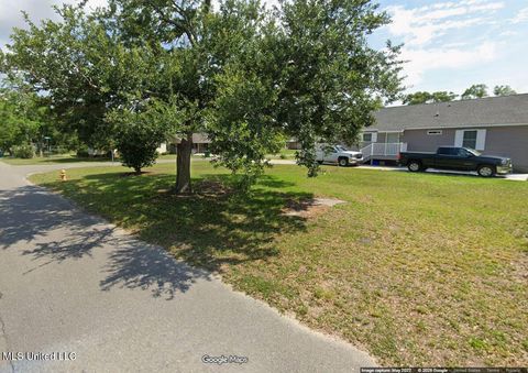 Vacant Land For Sale - 624 Fournier Avenue<br/> Gulfport, MS 39501
