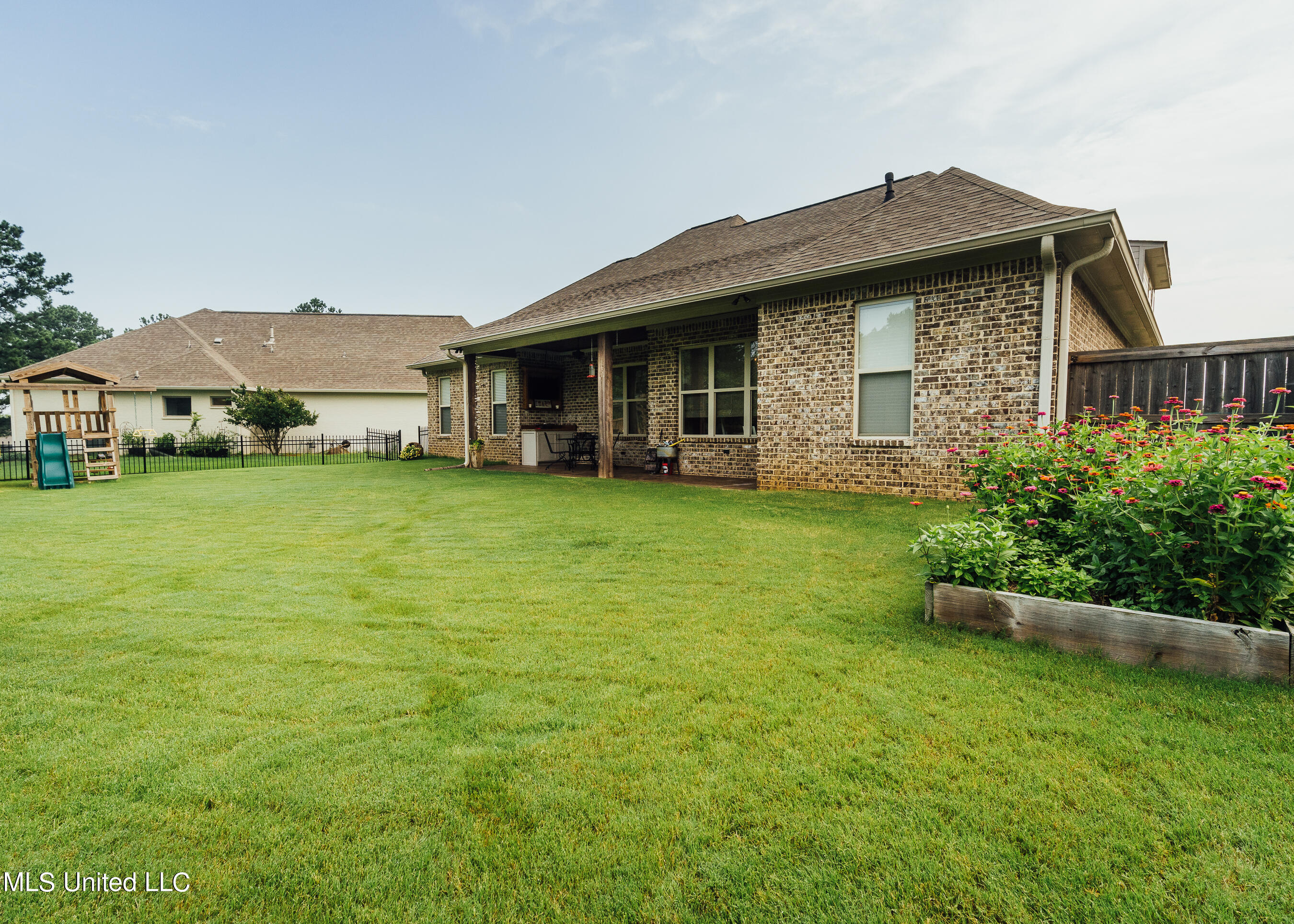 145 Greenway Lane, Madison, Mississippi image 3